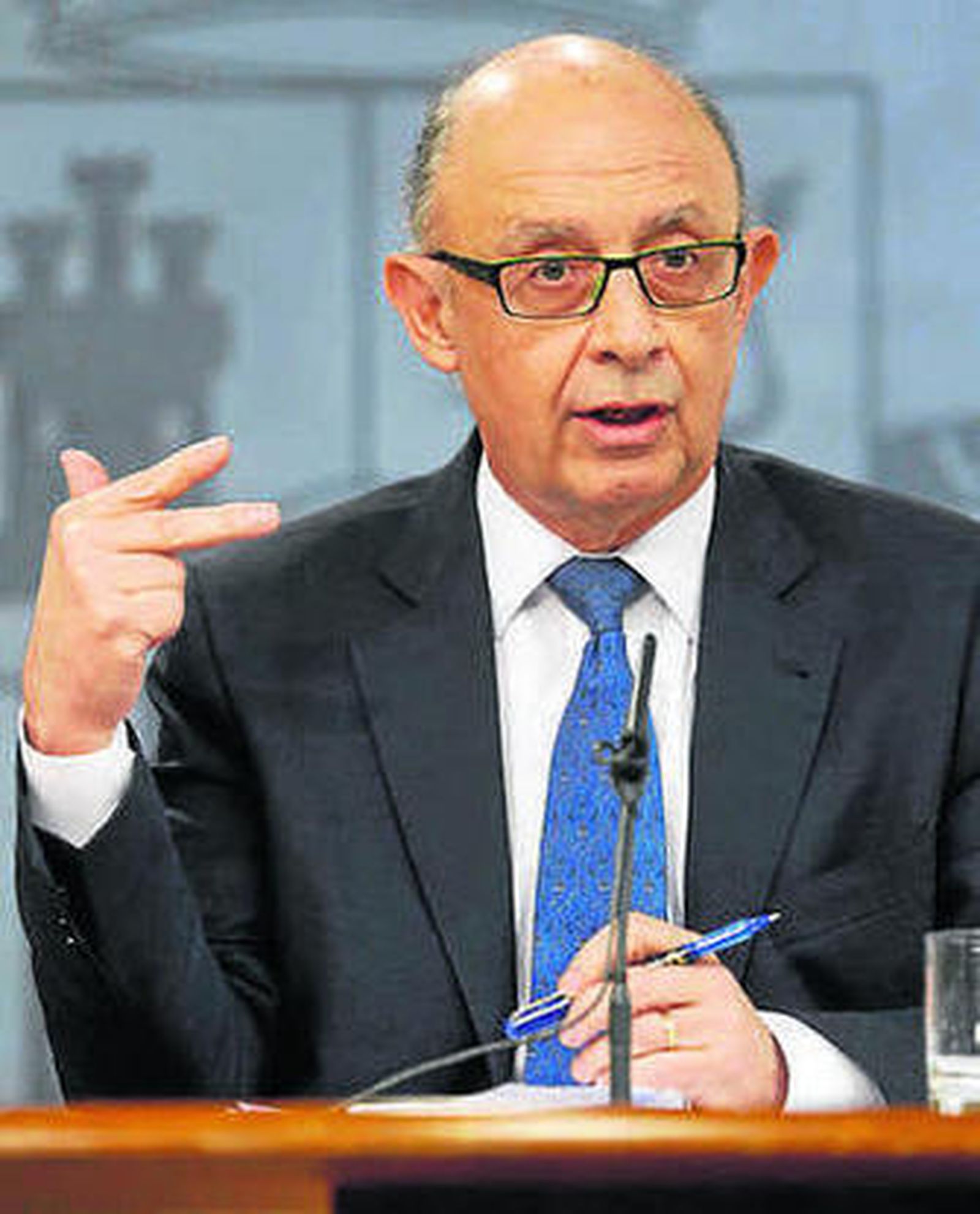 Cristóbal Montoro.