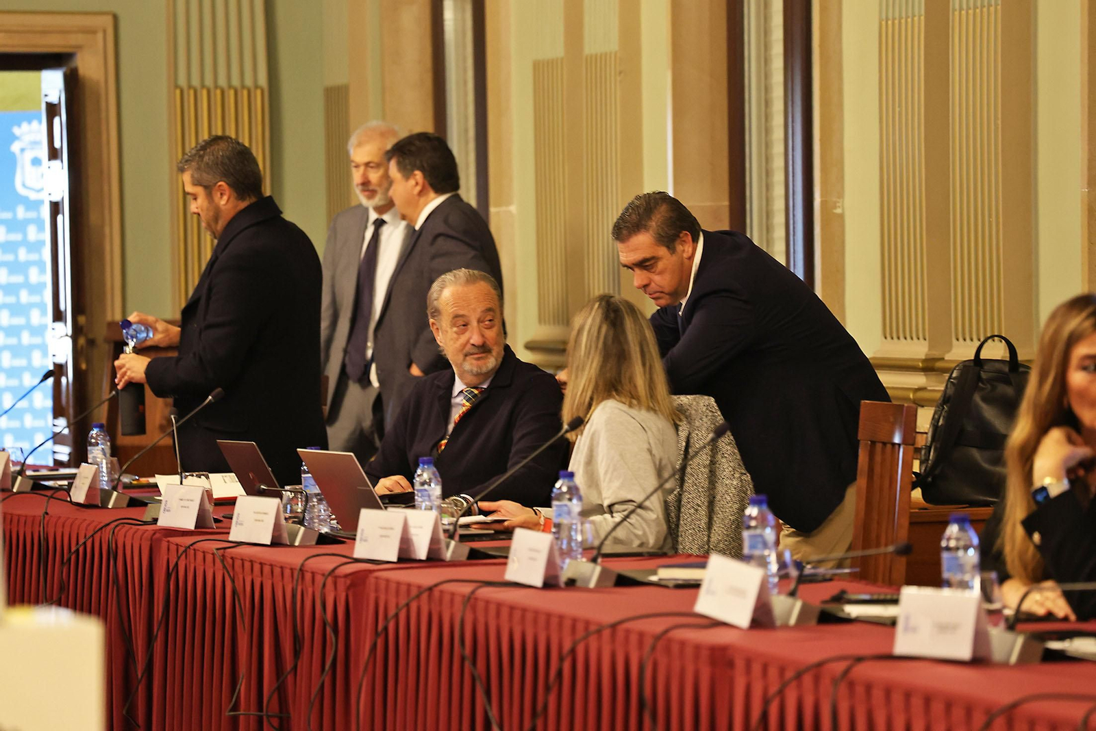 Imágenes del Pleno extraordinario en el Ayuntamiento de Huelva sobre el Presupuesto y el PGOM