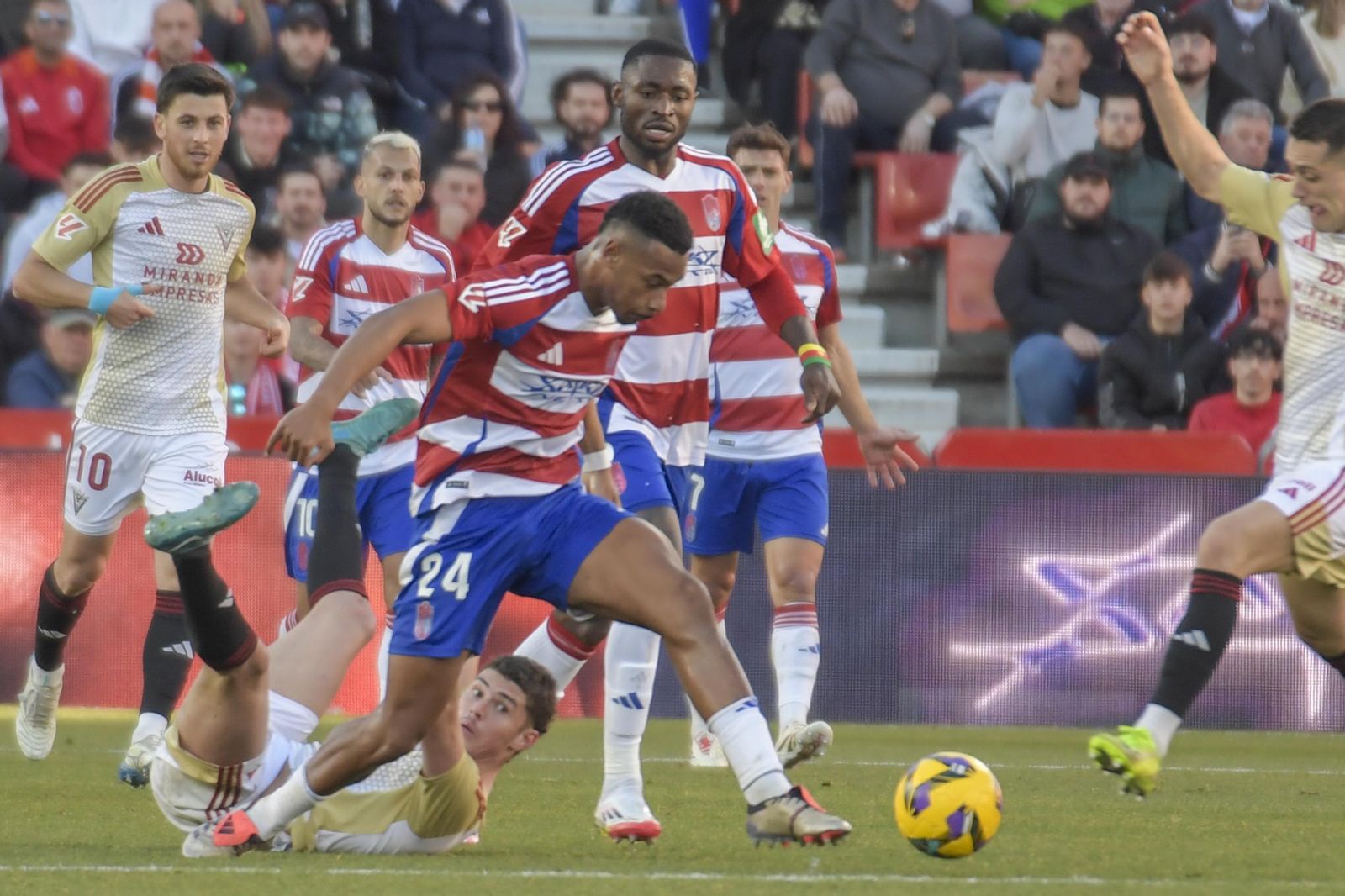 Las mejores imágenes del Granada CF-CD Mirandés