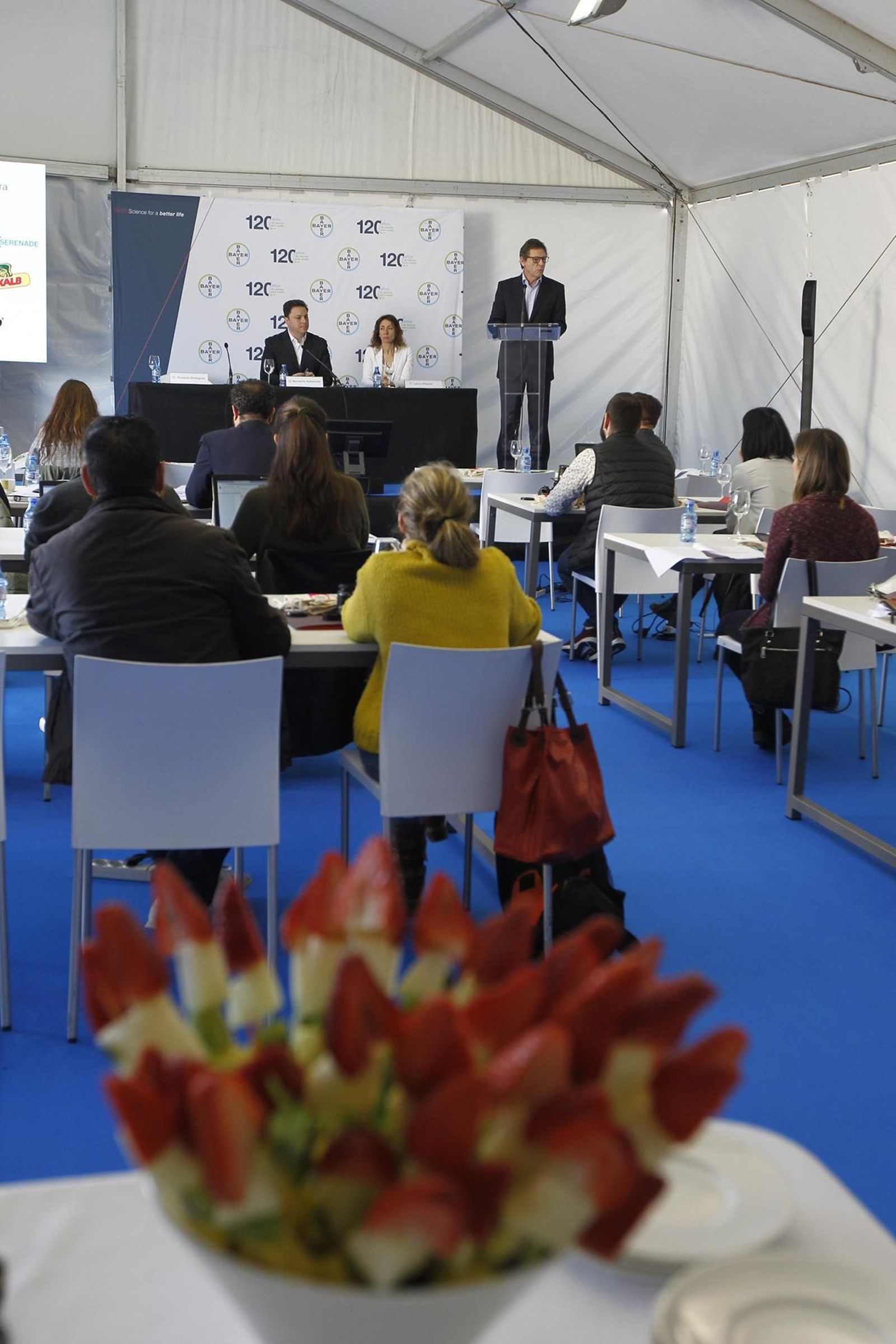 Fotogalería presentación resultados Bayer