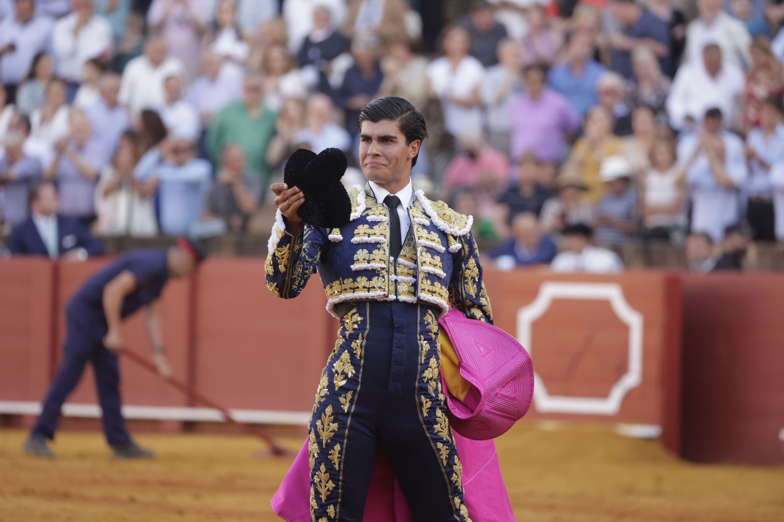 Las Imágenes de la cuarta corrida de abono en la Maestranza de Sevilla