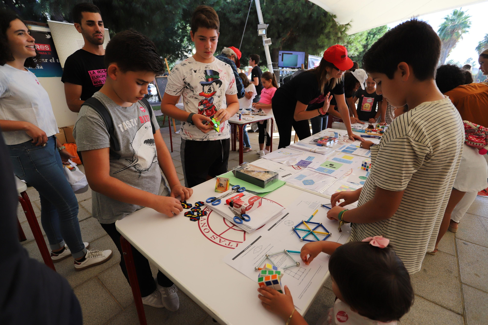 Imágenes de la inauguración de la Noche Europea de los Investigadores
