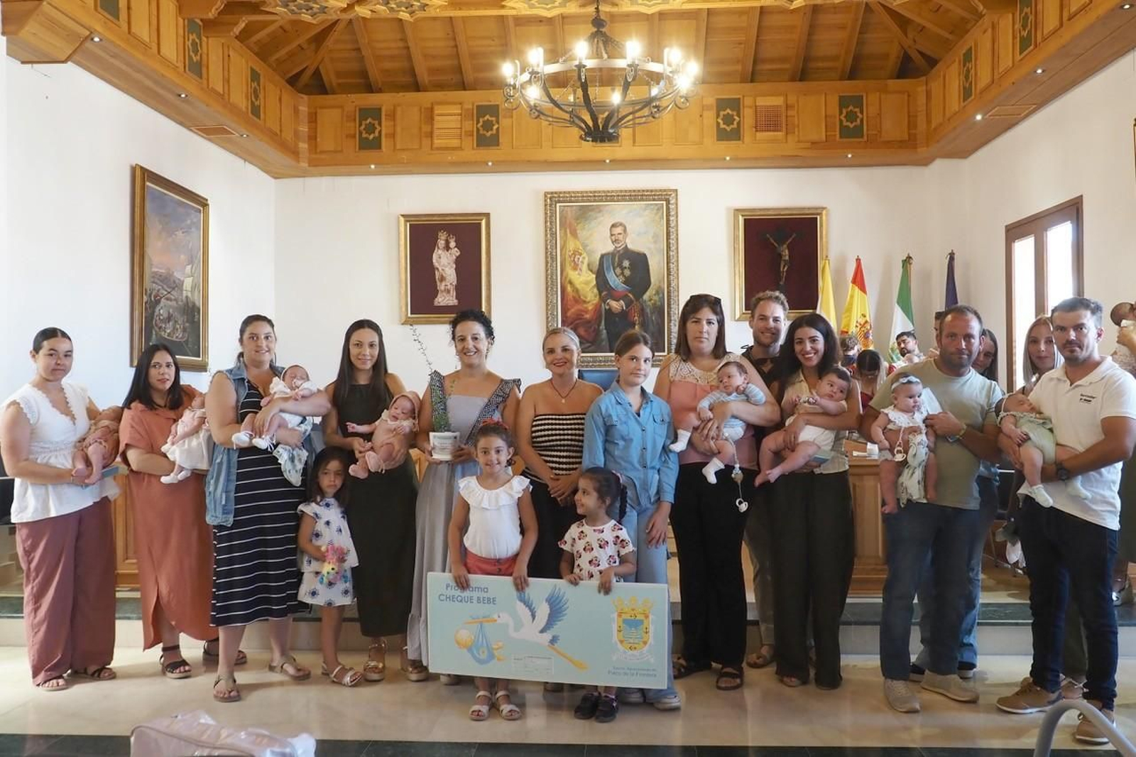 Familias que recibieron el cheque bebé