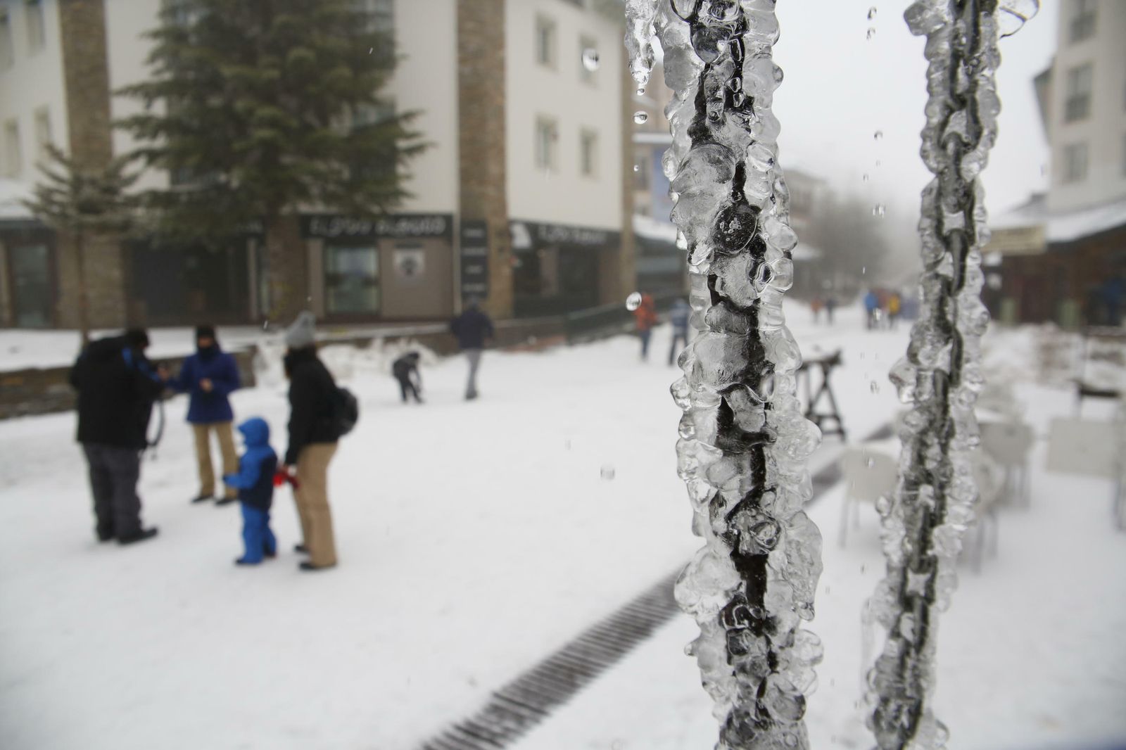 Todas las imágenes del estreno de la temporada de esquí en Sierra Nevada
