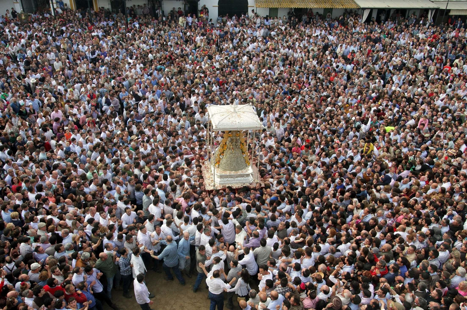 El Lunes de Pentecostés en imágenes