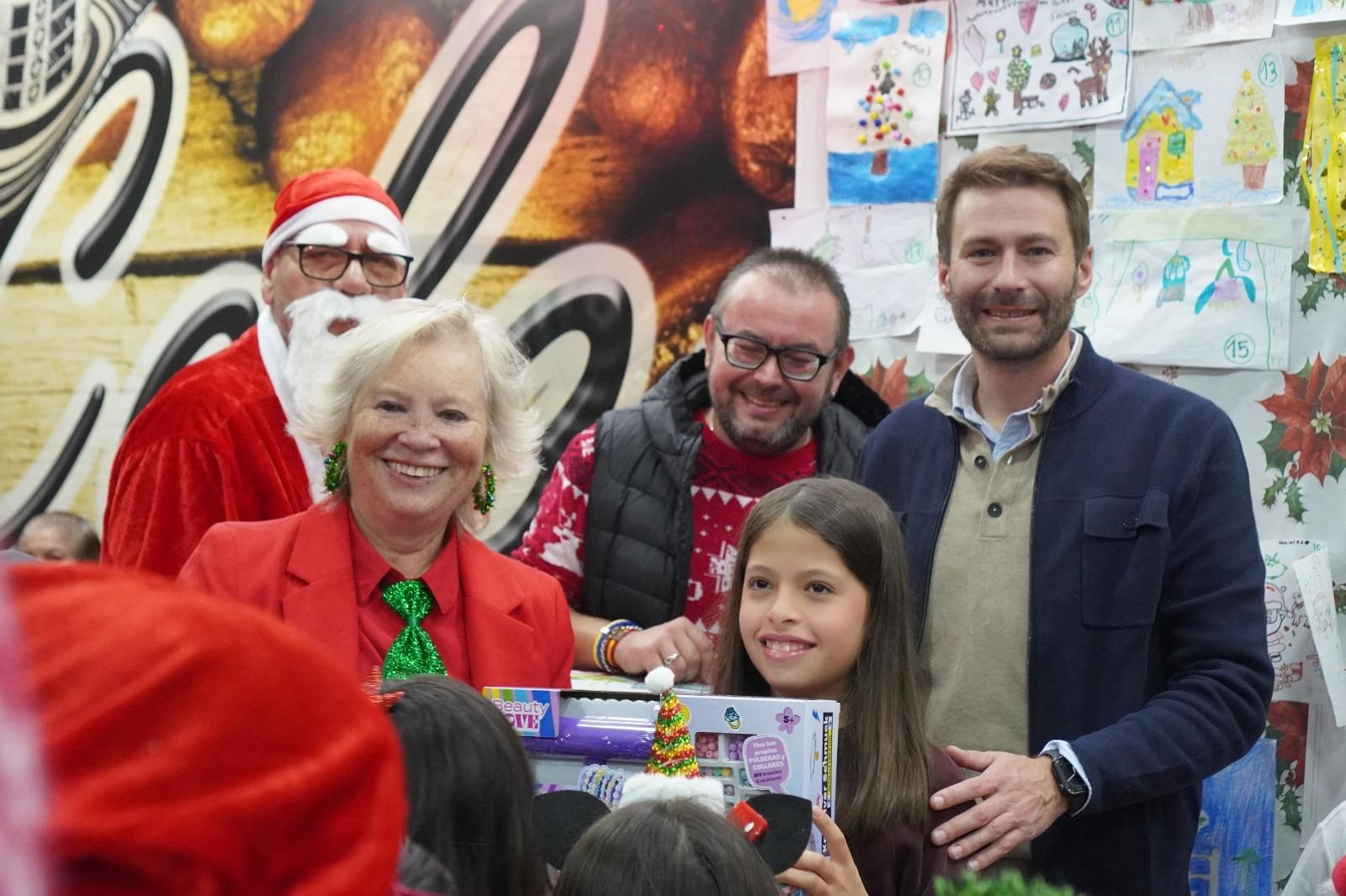 Almerienses "de aquí y de allá" celebran juntos la Navidad