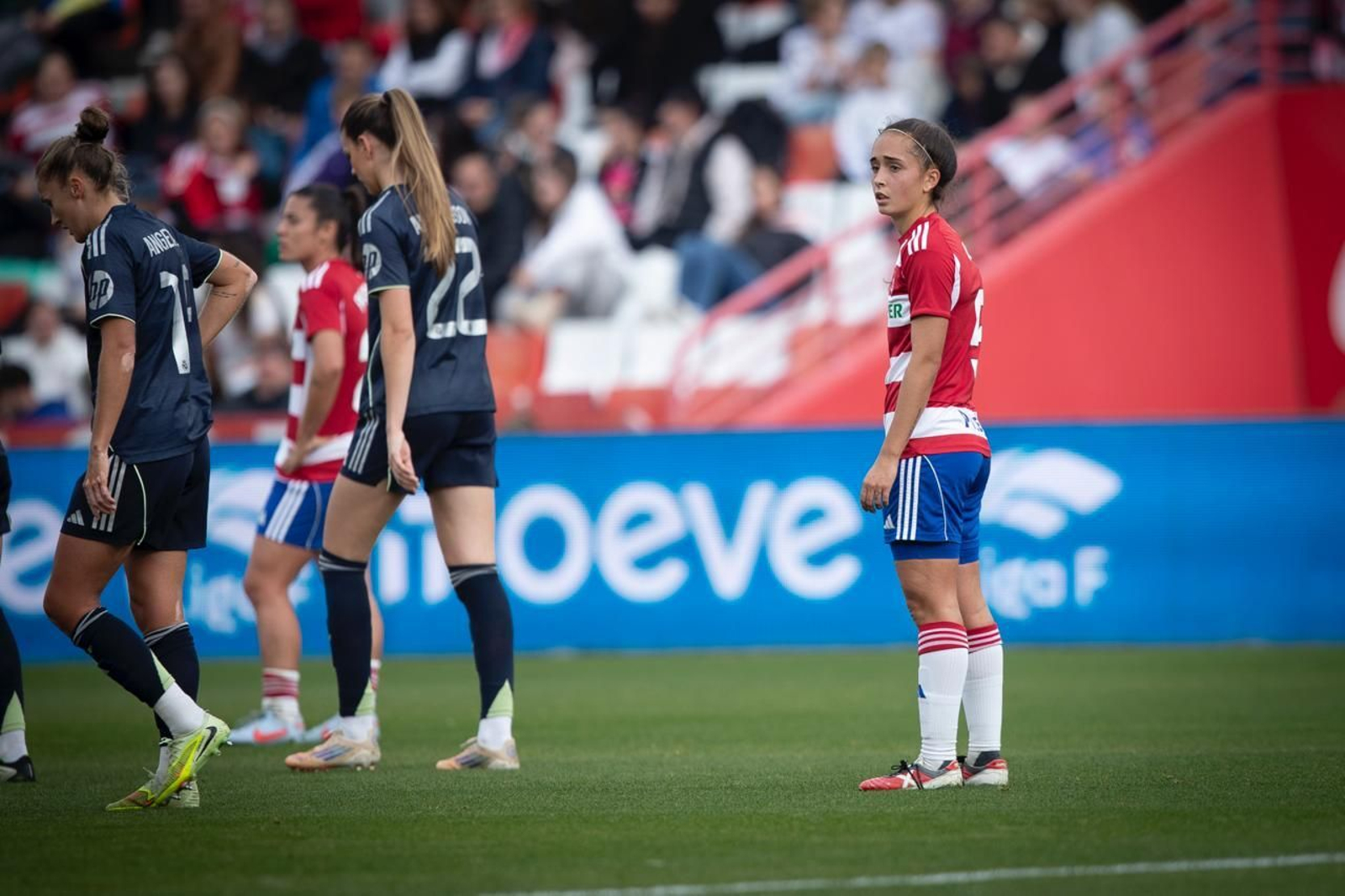 Las mejores imágenes del Granada Femenino-Real Madrid