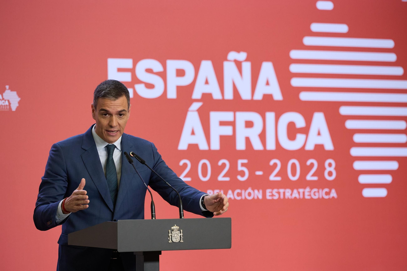 Pedro Sánchez interviene en la presentación de la Estrategia España-África 2025-2028, en La Moncloa. Pedro Sánchez interviene en la presentación de la Estrategia España-África 2025-2028, en La Moncloa.