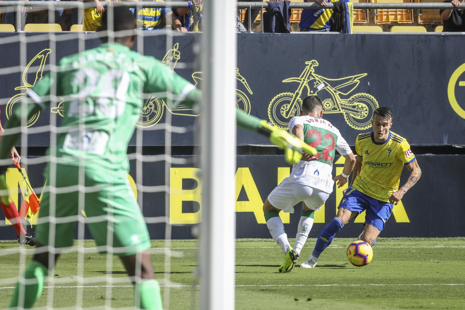 El Cádiz-Elche, en imágenes