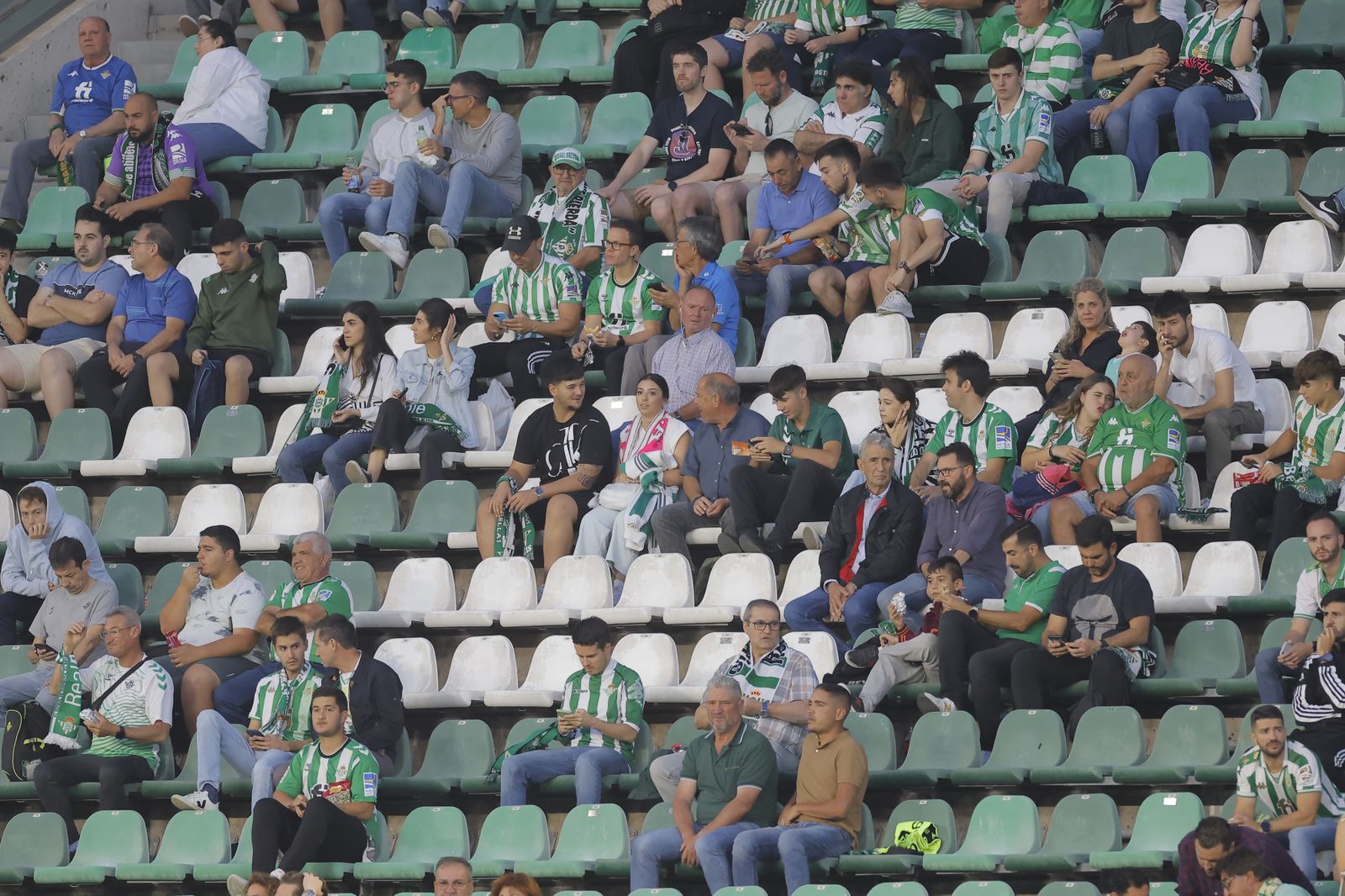 Búscate en las fotos de Betis-Getafe
