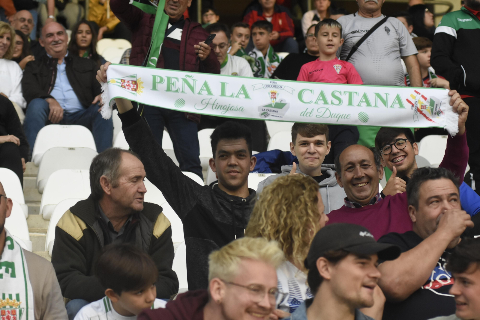 Córdoba CF - Recreativo: Las mejores fotos del ambiente en El Arcángel