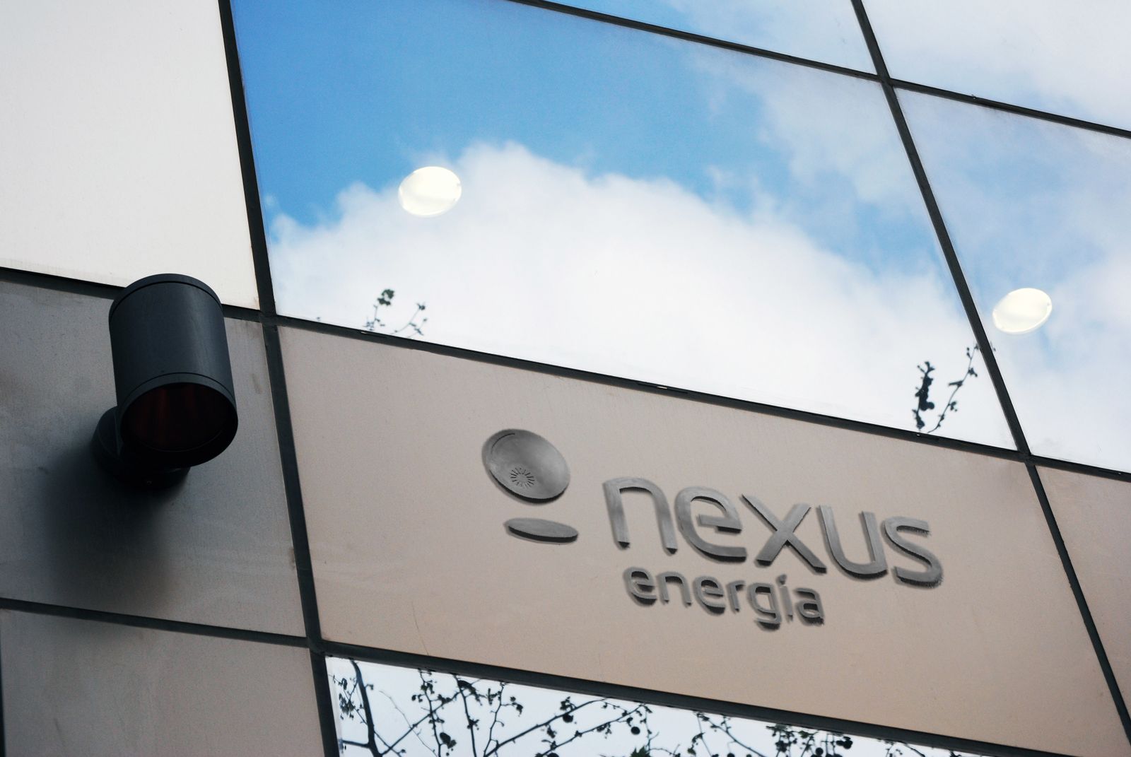 Fachada de la empresa Nexus Energía.
