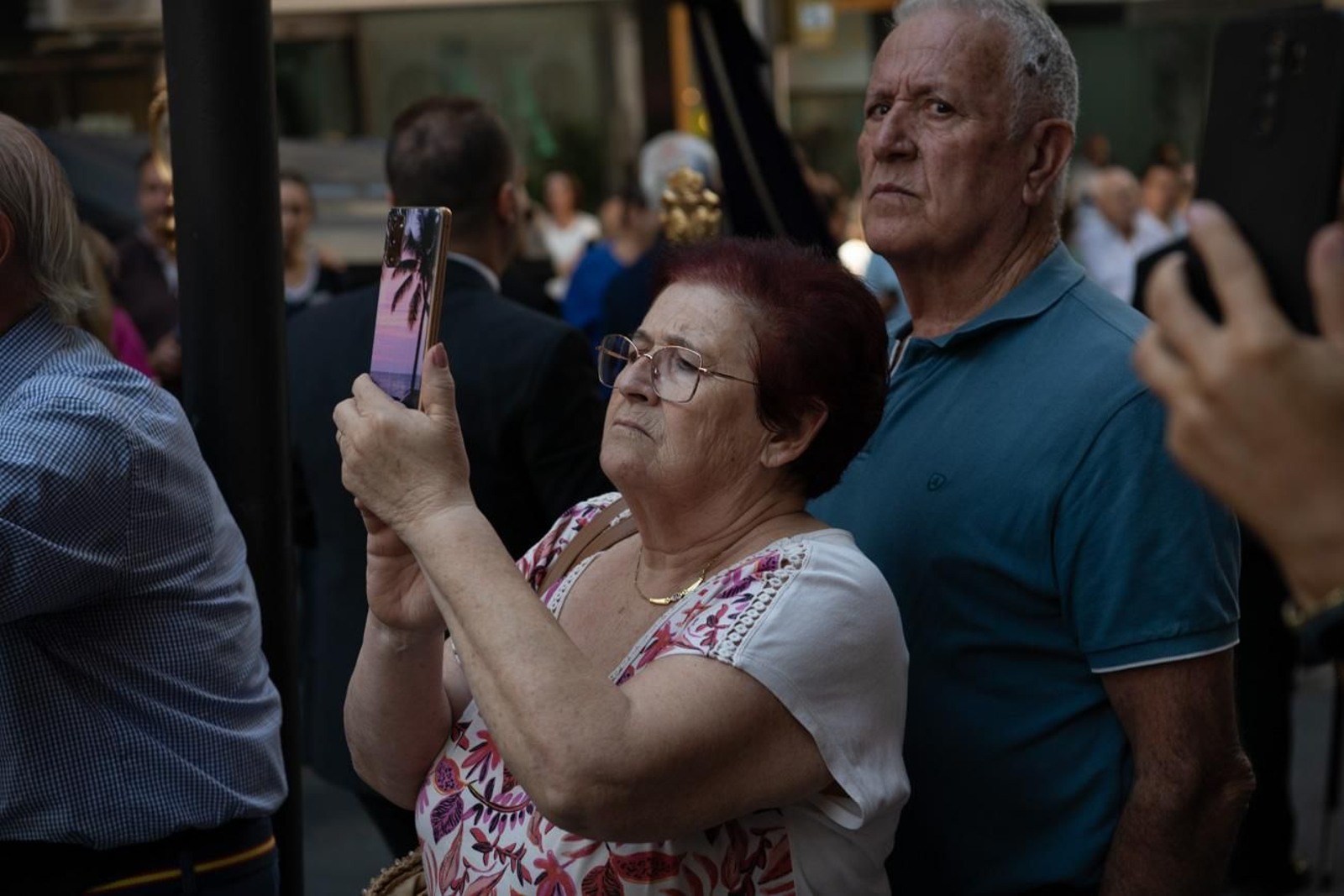 El pueblo de Jaén abraza con solemnidad a El Abuelo en la Magna, en imágenes