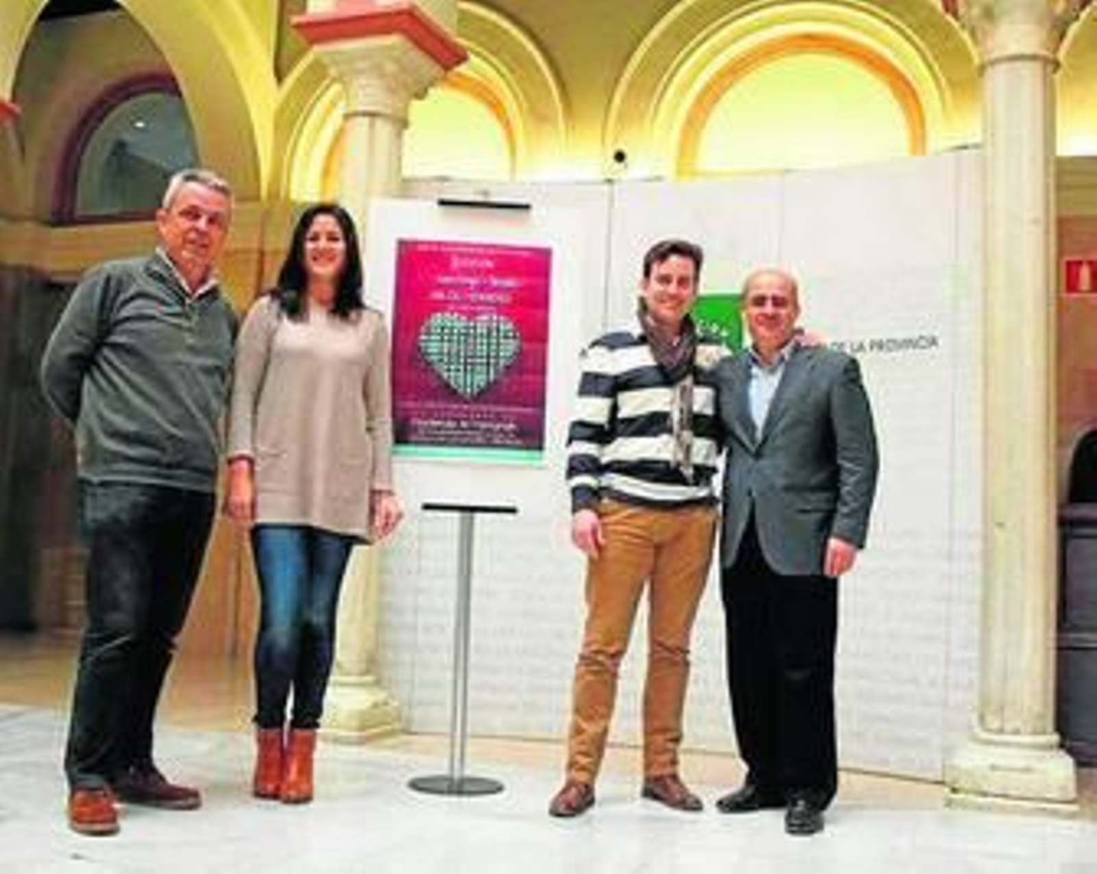 Presentación de Contigo de Boda en la Casa de la Provincia, ayer.