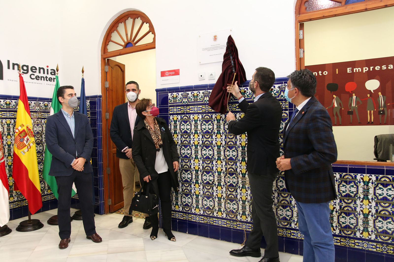 Fotogalería de la inauguración del Centro Municipal de Emprendimiento Empresarial 'Ingenia Center'