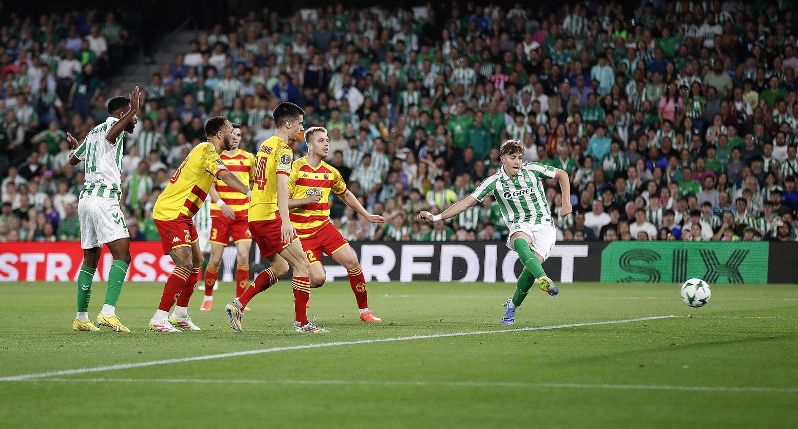 Las fotos del Betis - Jagiellonia