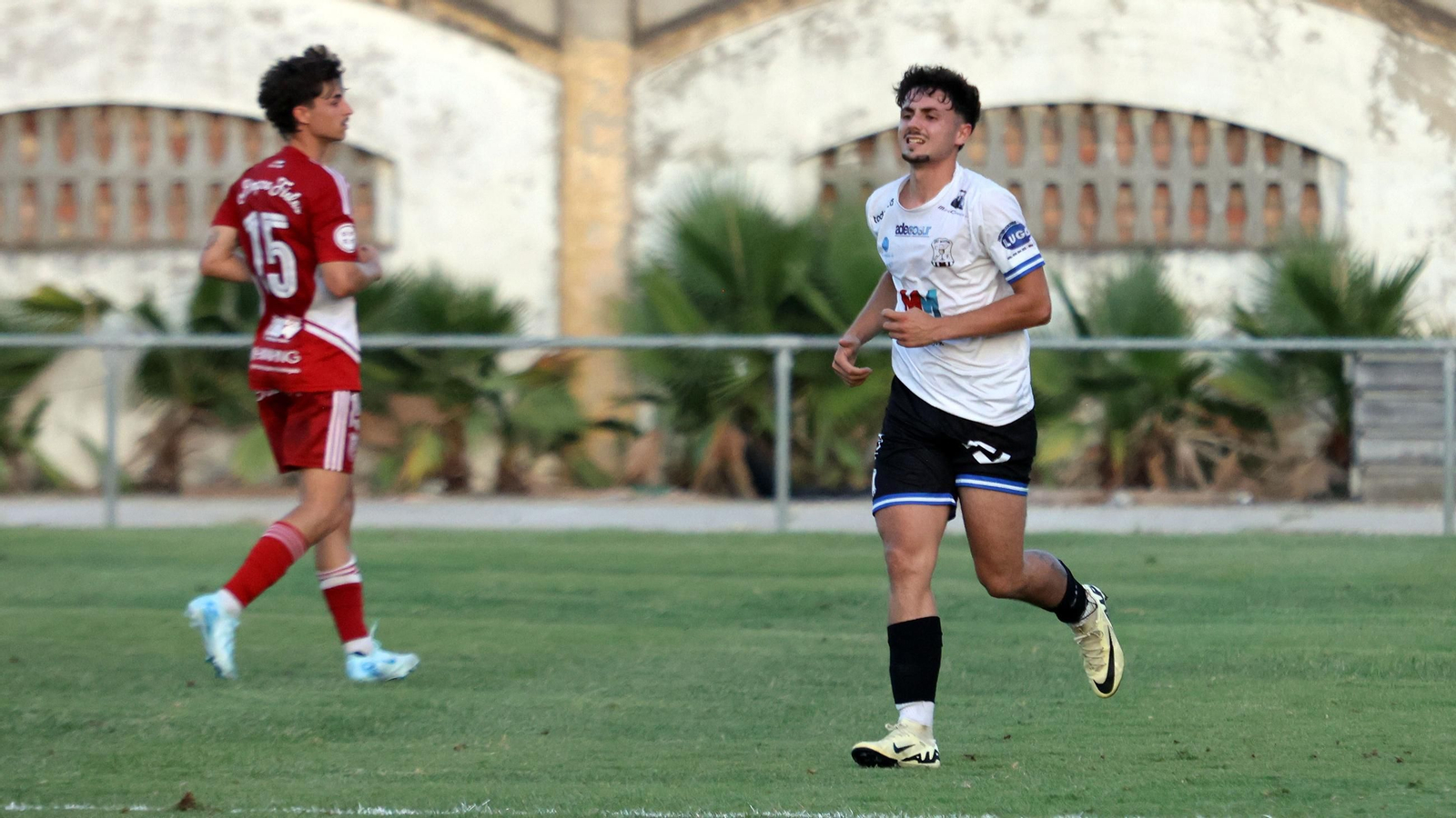 Imágenes del Trofeo Pedro Garrido entre el Jerez Industrial y el Xerez CD
