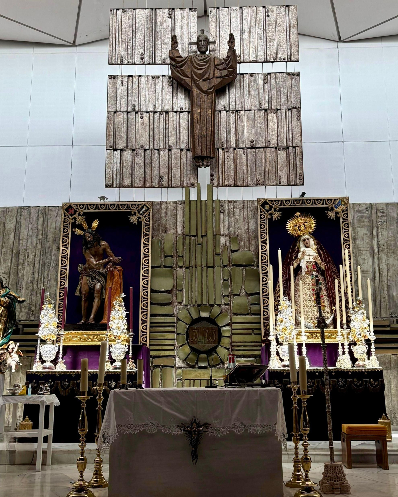 Las imágenes de Las Cigarreras, en la parroquia de Los Remedios