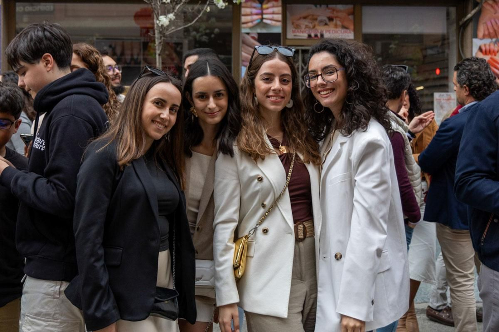 Los jiennenses arropan a las tres cofradías de la tarde en un Domingo de Ramos más caluroso de lo esperado (I)