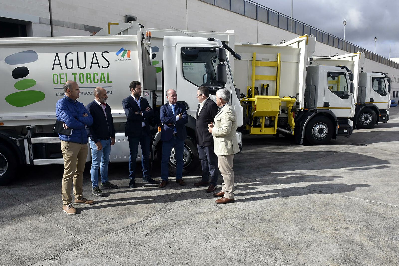 Presentación de los tres nuevos camiones de recogida de basura