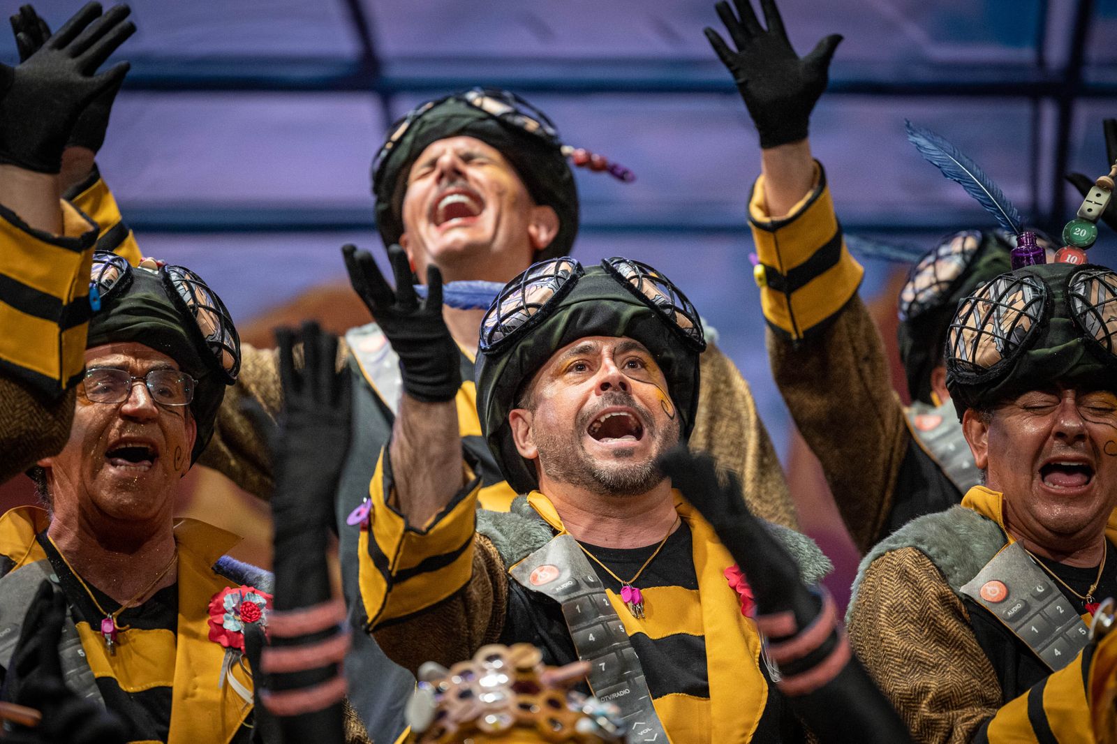 Coro 'La rendición de los bribones'