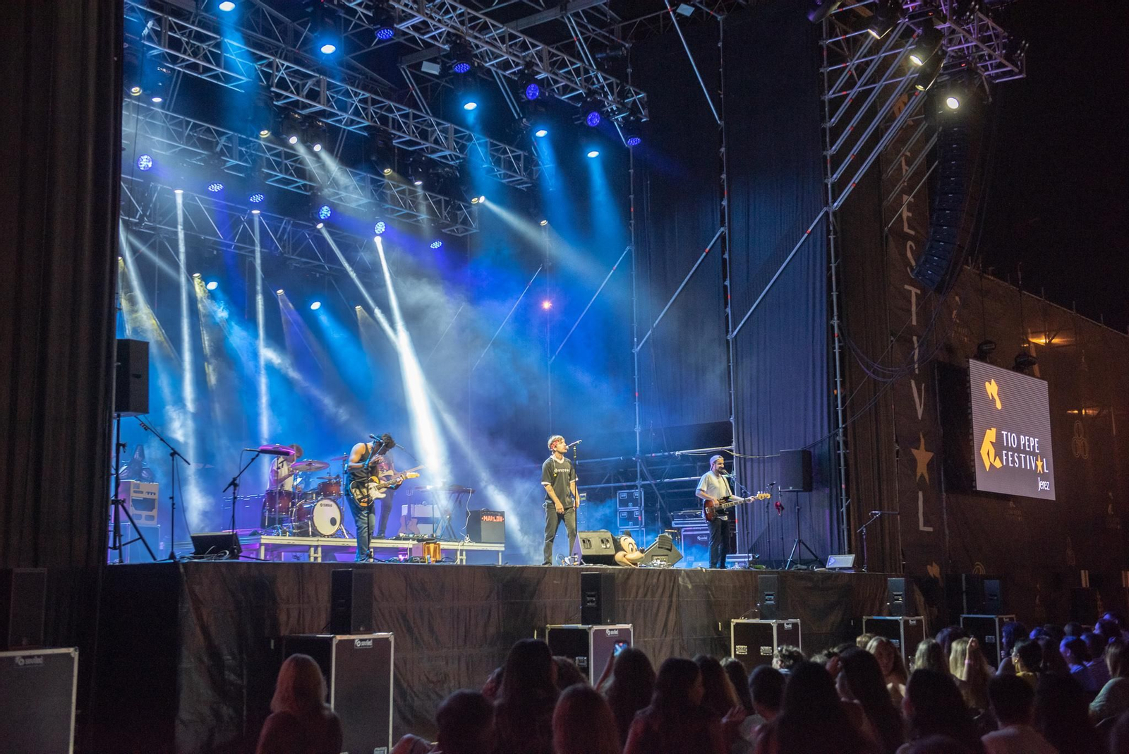 Imágenes de los conciertos de Marlon y Dvicio en Las Copas de Jerez