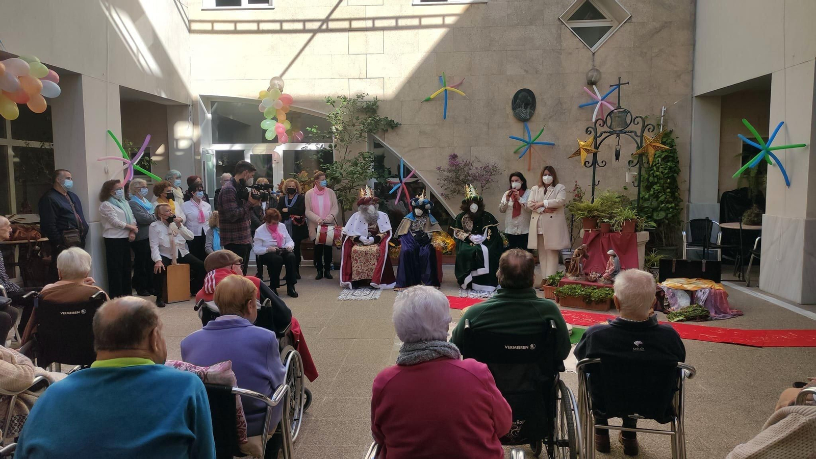 Reyes Magos en Puerto Real 2023: Visita a los centros asistenciales