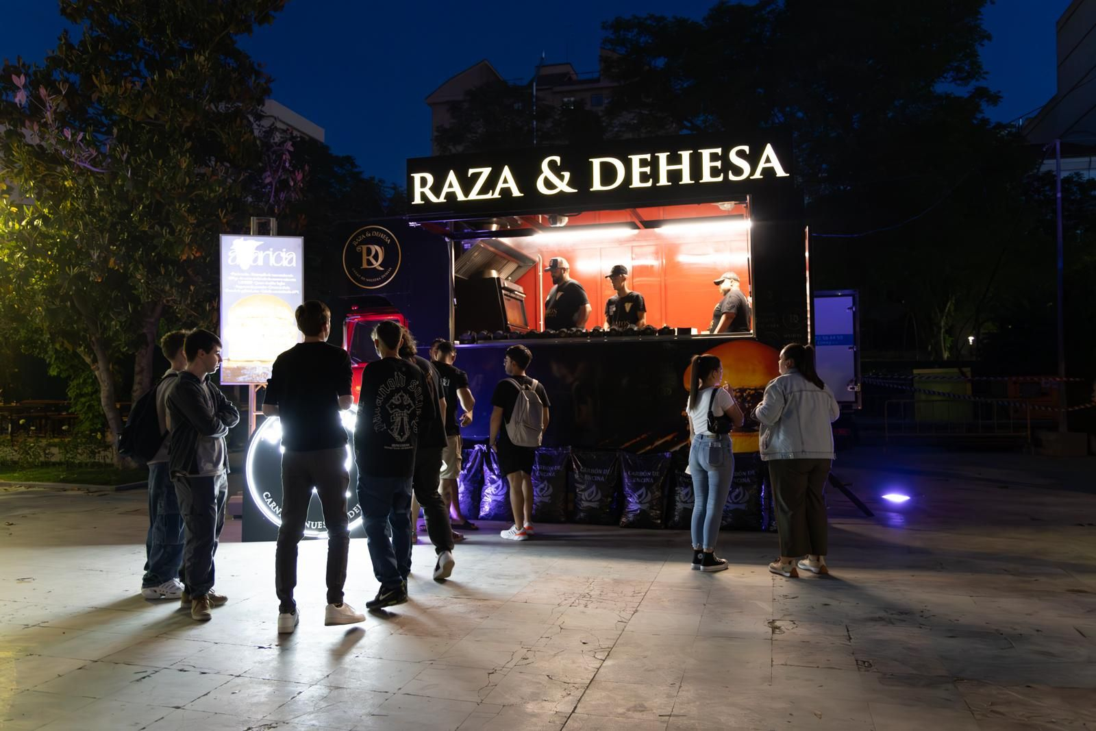 The Burger Cup: las hamburguesas más originales que puedes probar en el Parque de la Concordia