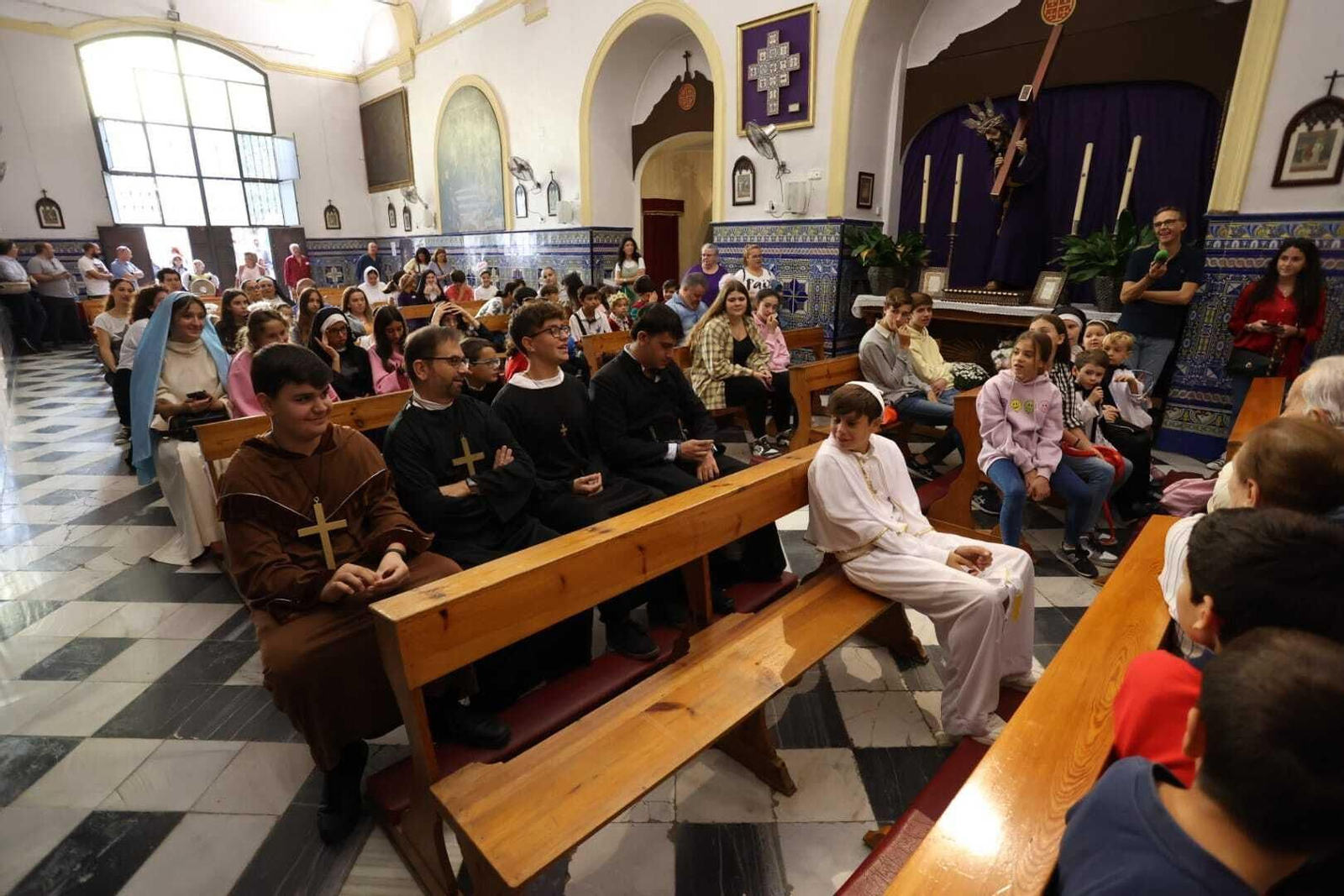 Holywins de la Unión de Hermandades en Jerez para celebrar la festividad de Todos los Santos