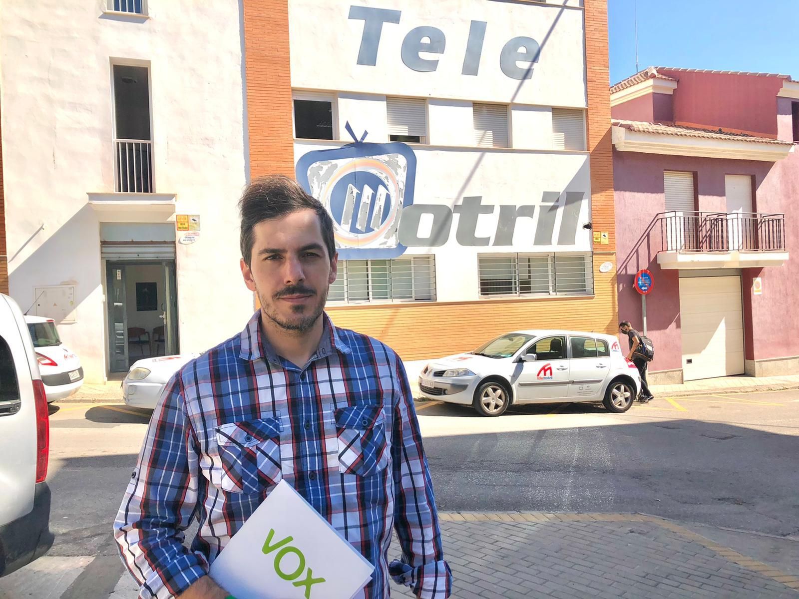 VOX denuncia que los motrileños están pagando por tres canales de la TDT que no emiten contenido
