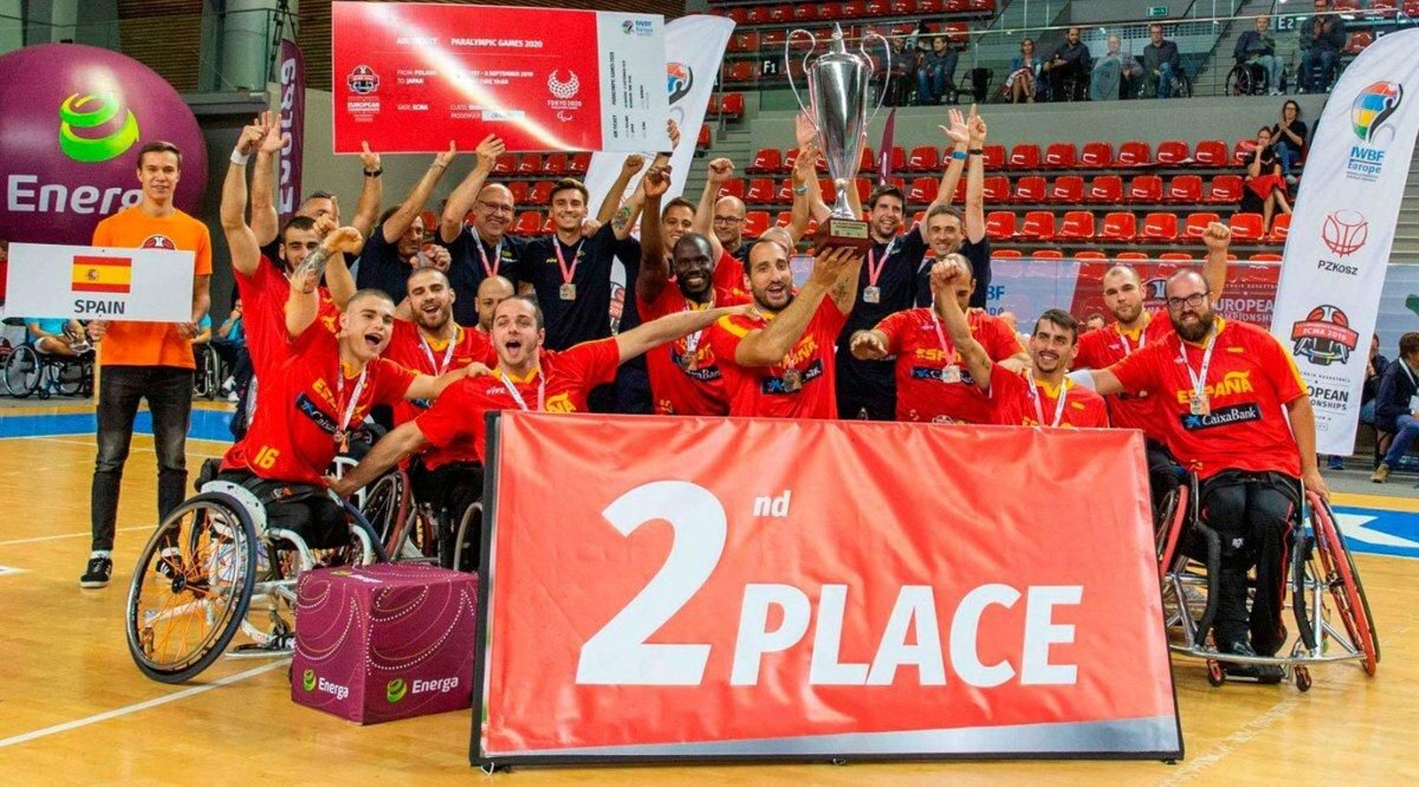 La selección española, con los hermanos Zarzuela, subcampeona de Europa.