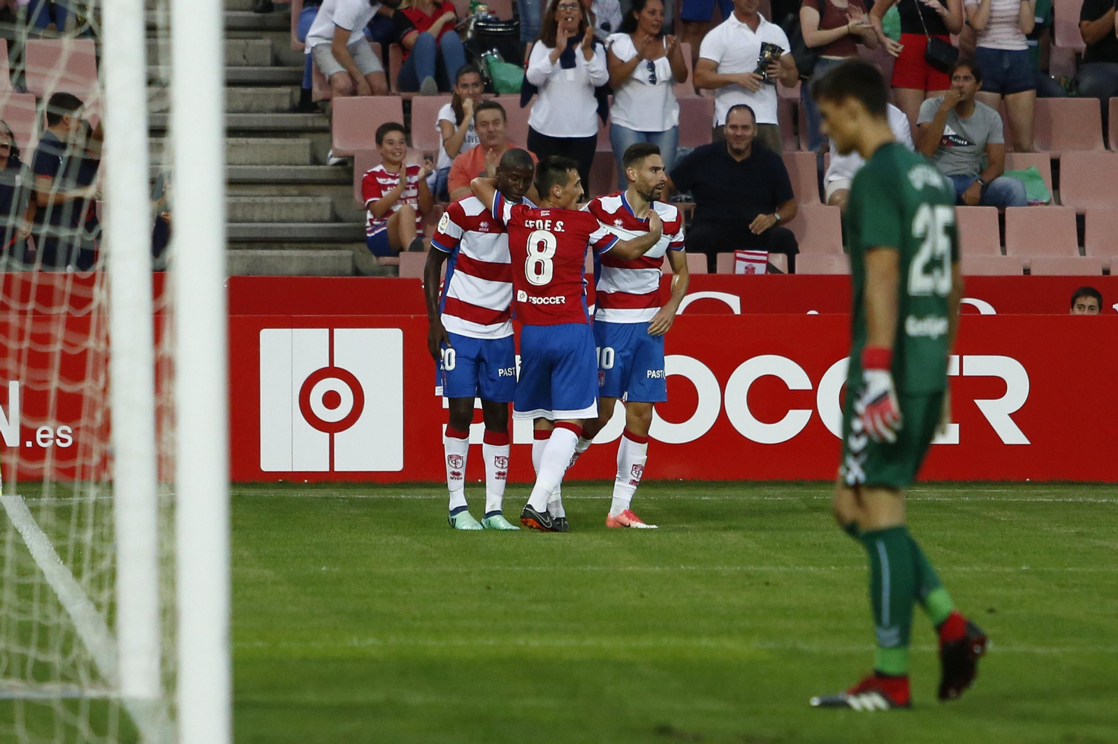 El Granada CF-Rayo Majadahonda, en imágenes