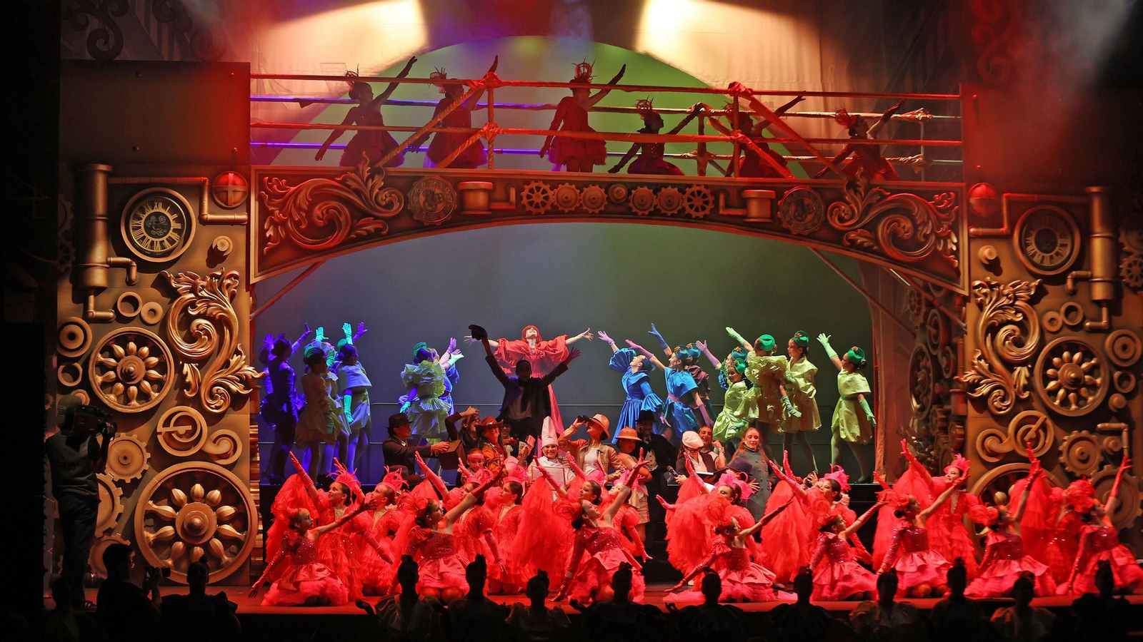 La Fábrica de Sueños de Fredes Insa en el Teatro Villamarta de Jerez