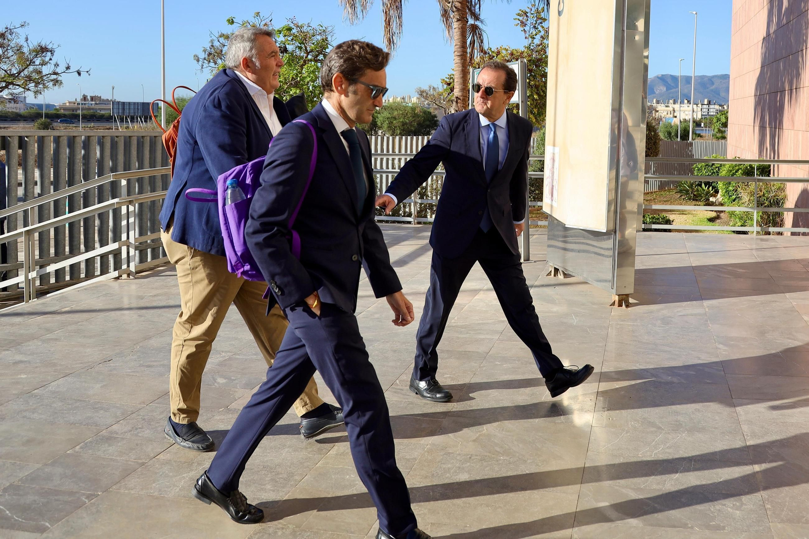 Las fotos del juicio Málaga-BlueBay por el caso camisetas