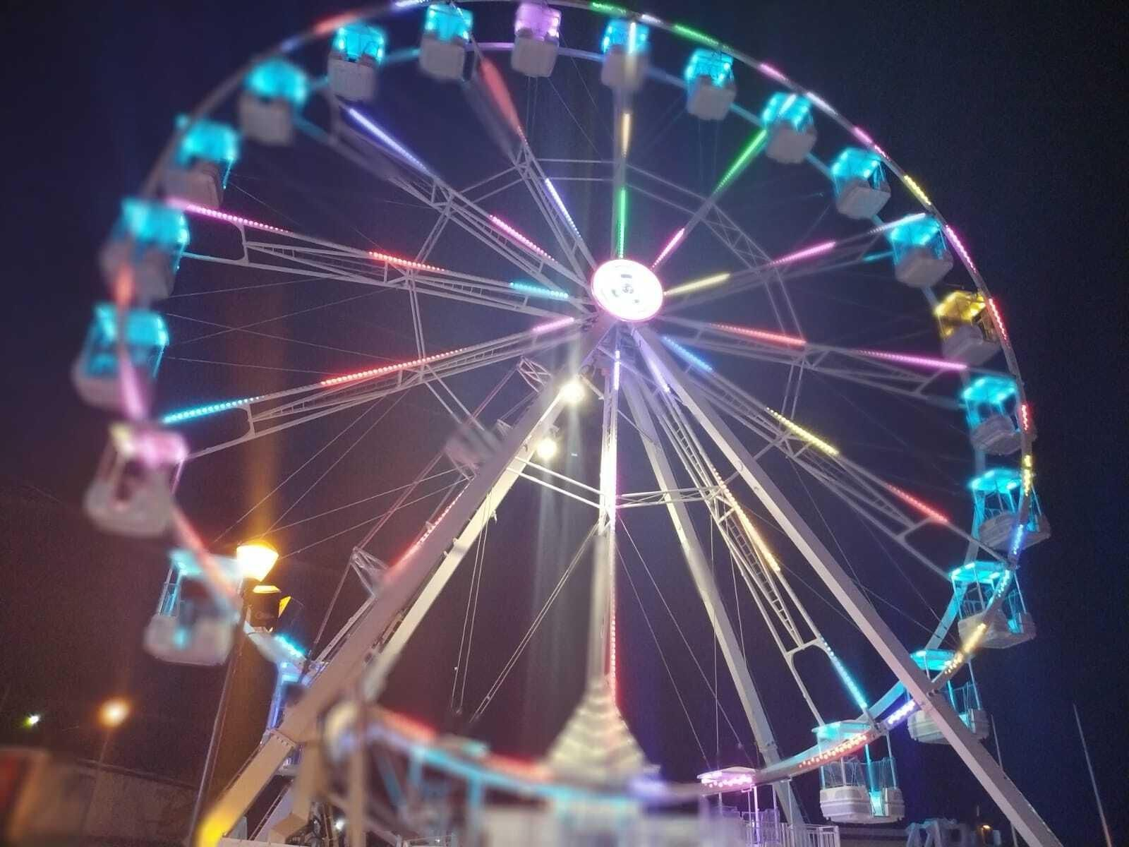 La noria 'Mirador Atlántico' desde donde se pueden divisar las puestas de sol en Matalascañas.