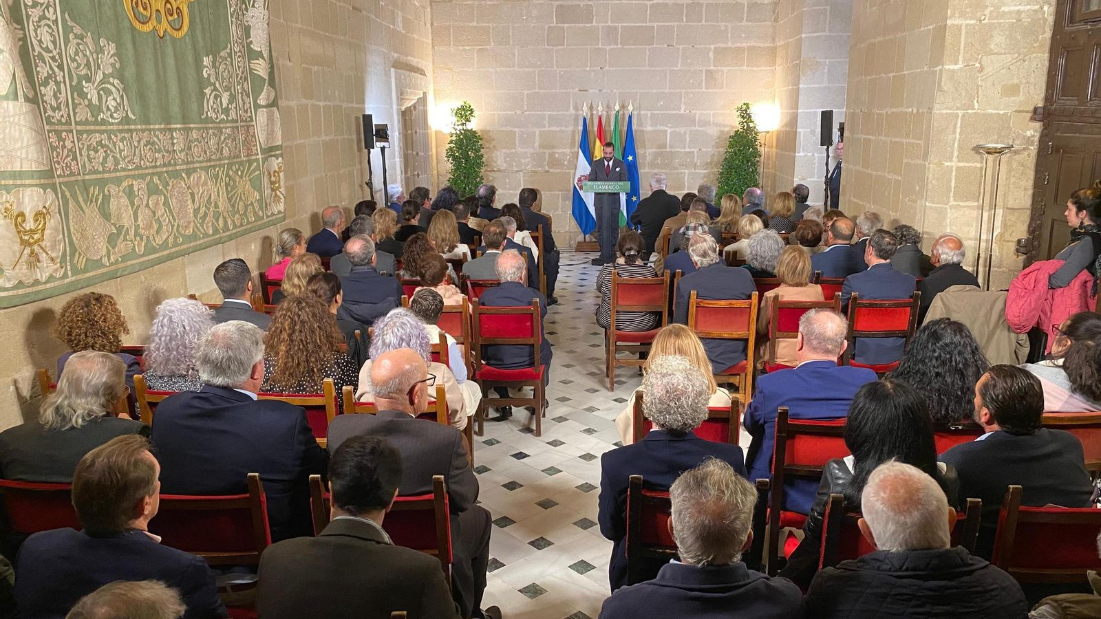 Lectura del Manifiesto en Defensa del Flamenco a cargo de Joaquín López Bustamante