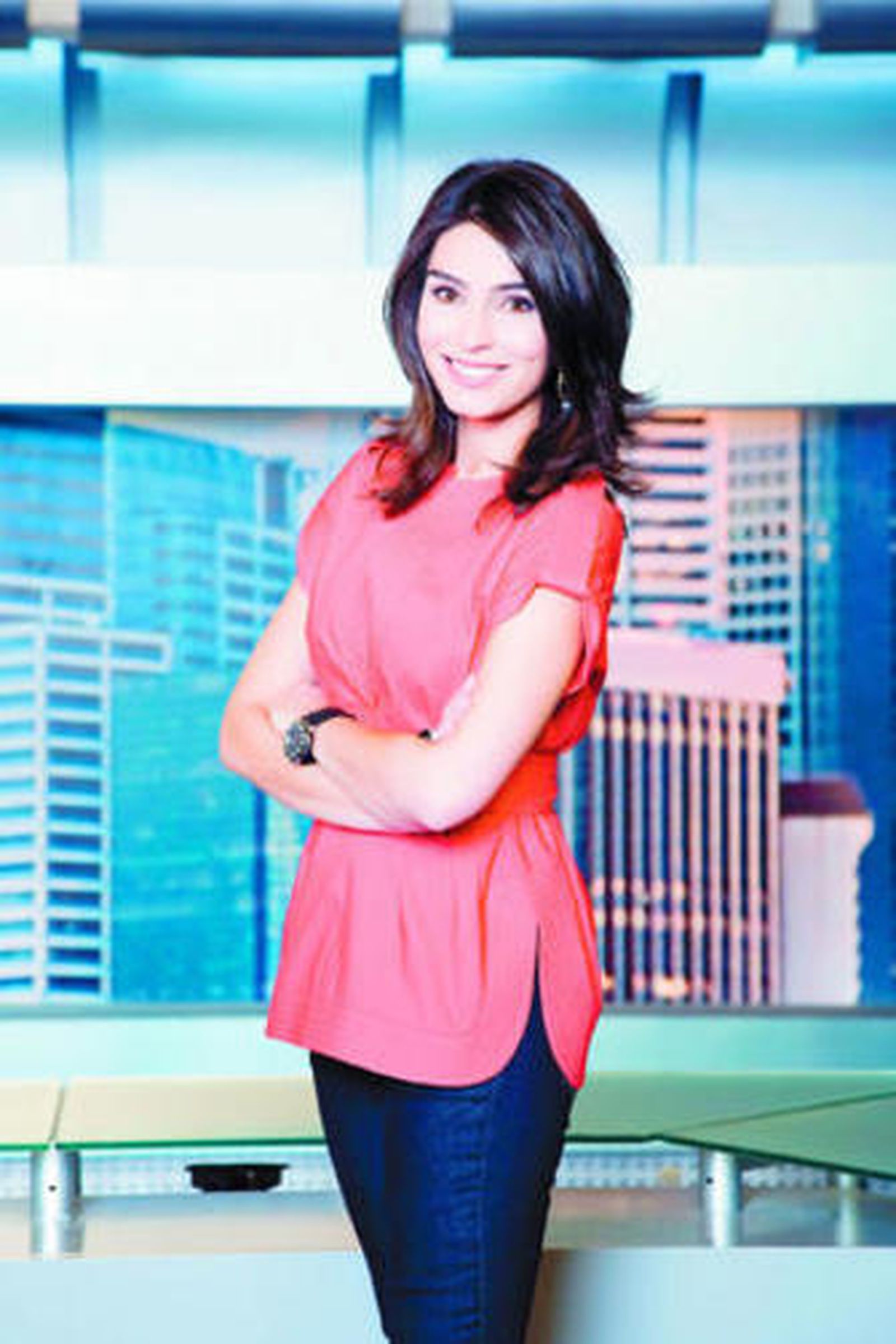 La periodista conduce el espacio que se emite antes de los partidos.