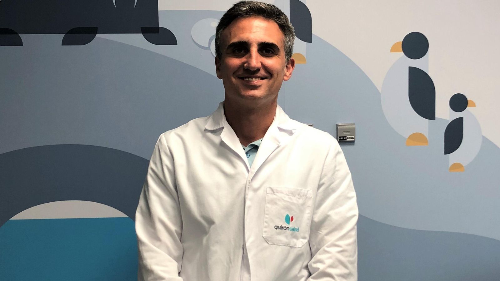 El doctor Rafael González de Caldas, pediatra del Hospital Quirónsalud Córdoba.