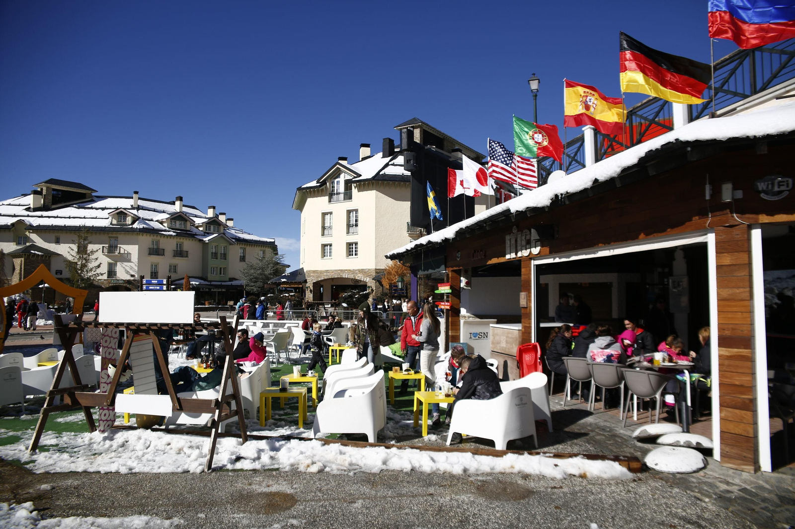 Los empleados de Cetursa Hostelería presionan para no ir a la huelga