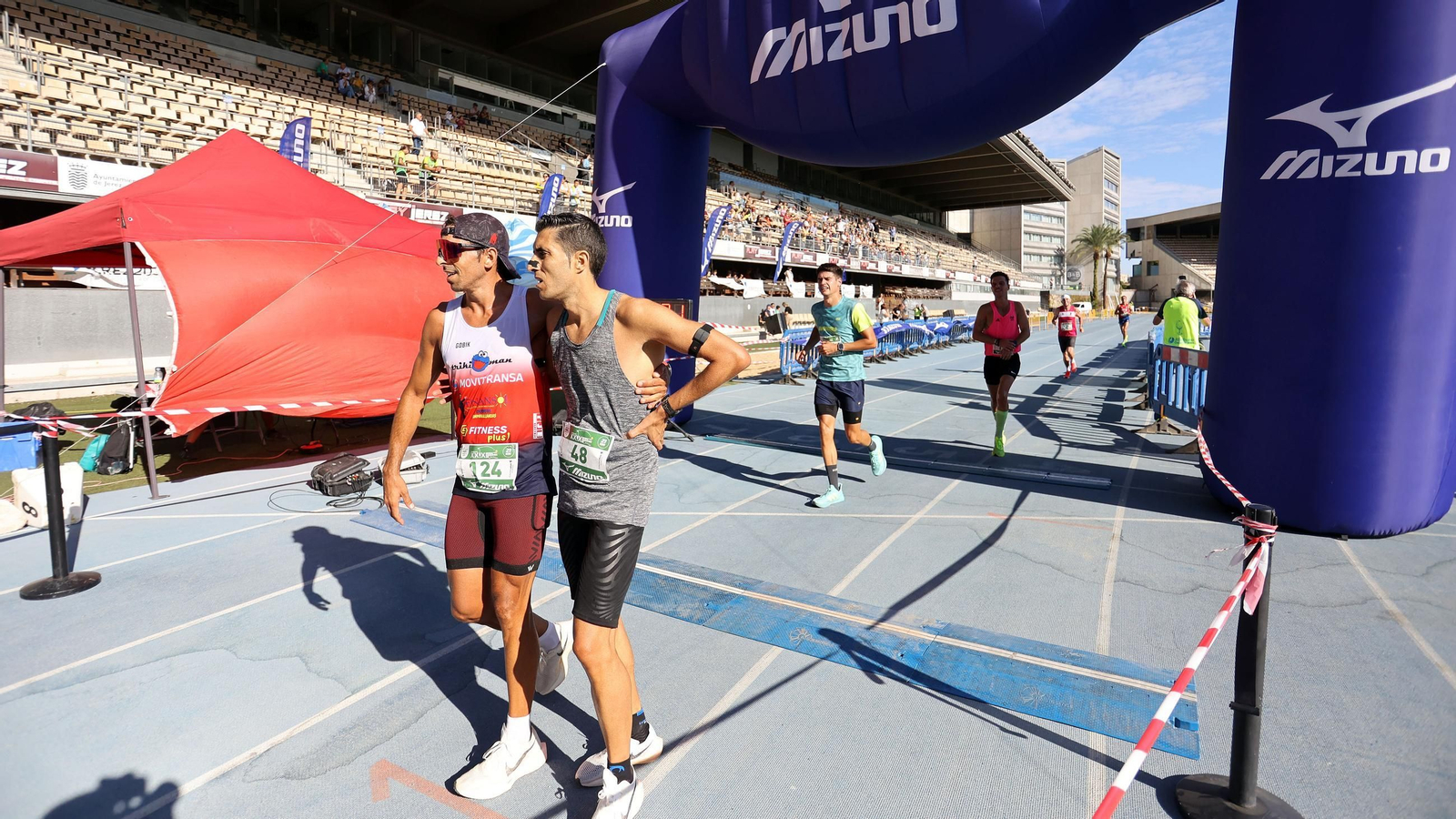 Búscate en la Media Maratón de Jerez 2025 (6)