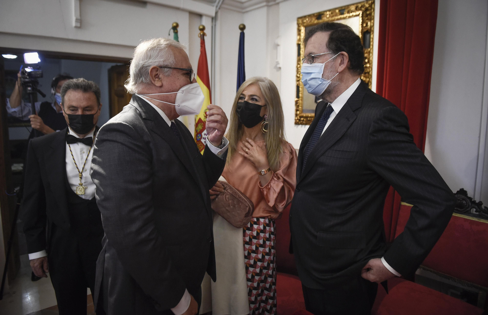 El doctor Francisco Trujillo ingresa en la Real Academia de Medicina de Sevilla