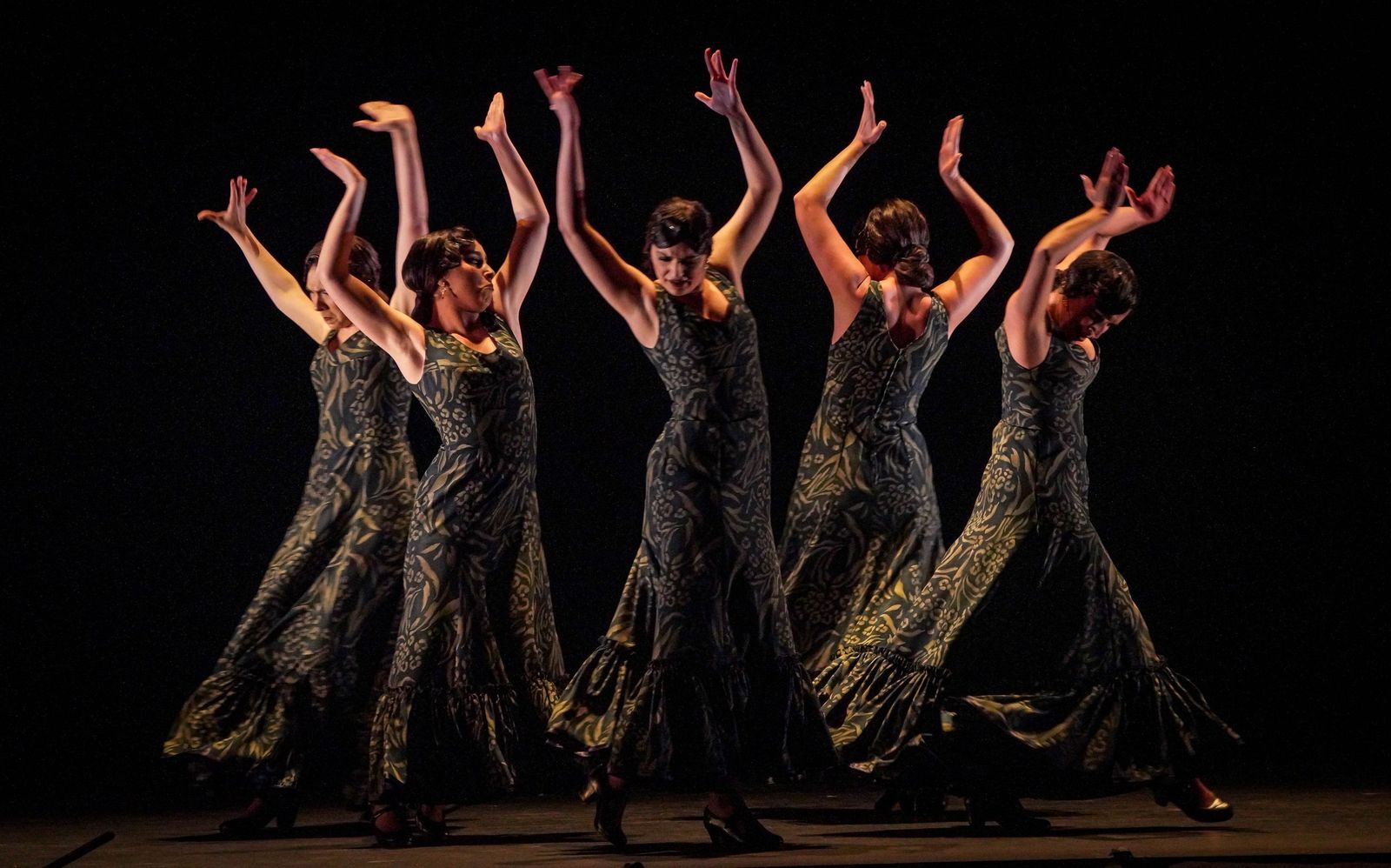 Imágenes del ballet Flamenco de Andalucía 'Tierra bendita', 3o Festival de Jerez