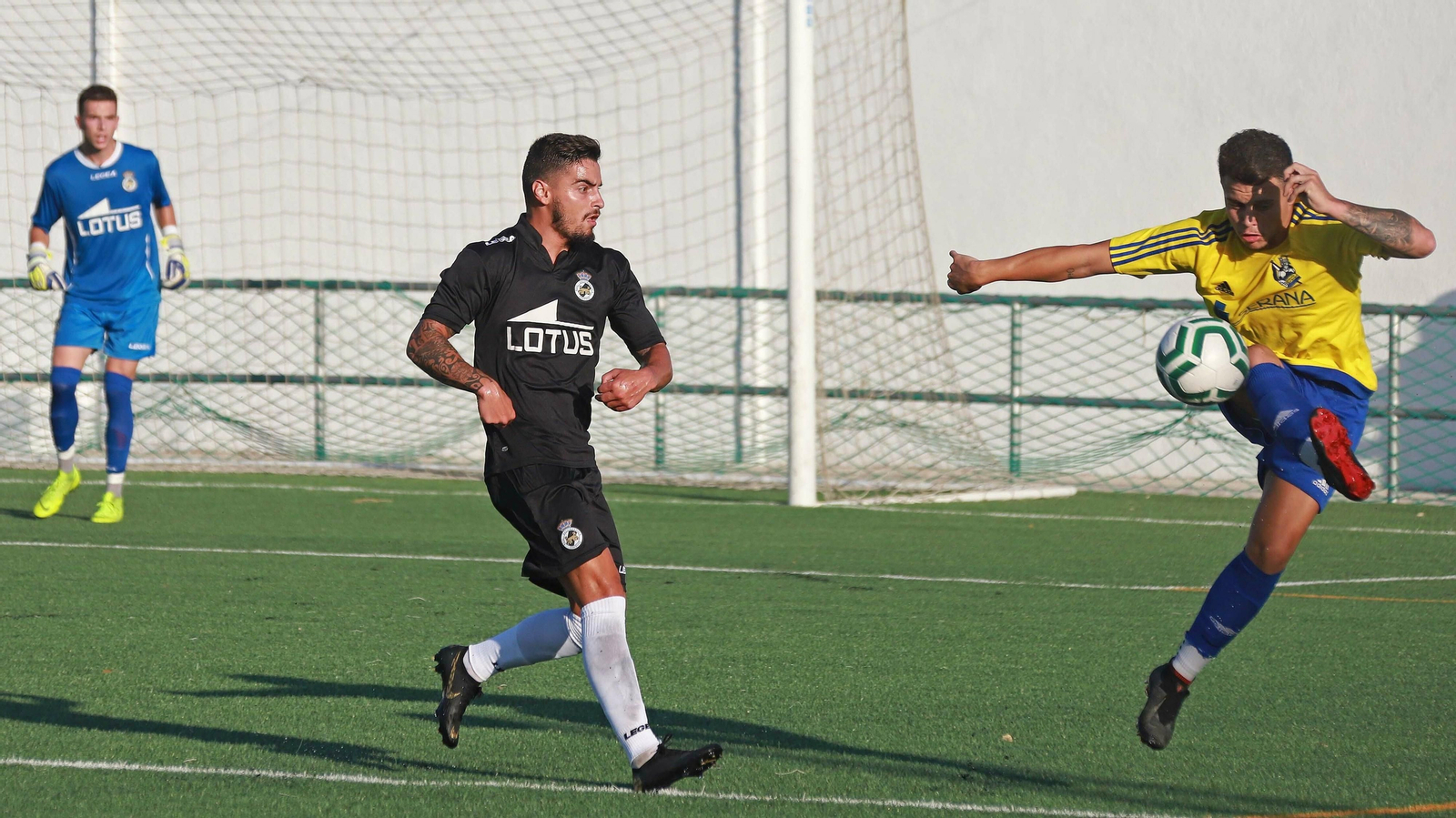 Las mejores fotos del Samber-Balona en la Estación de San Roque