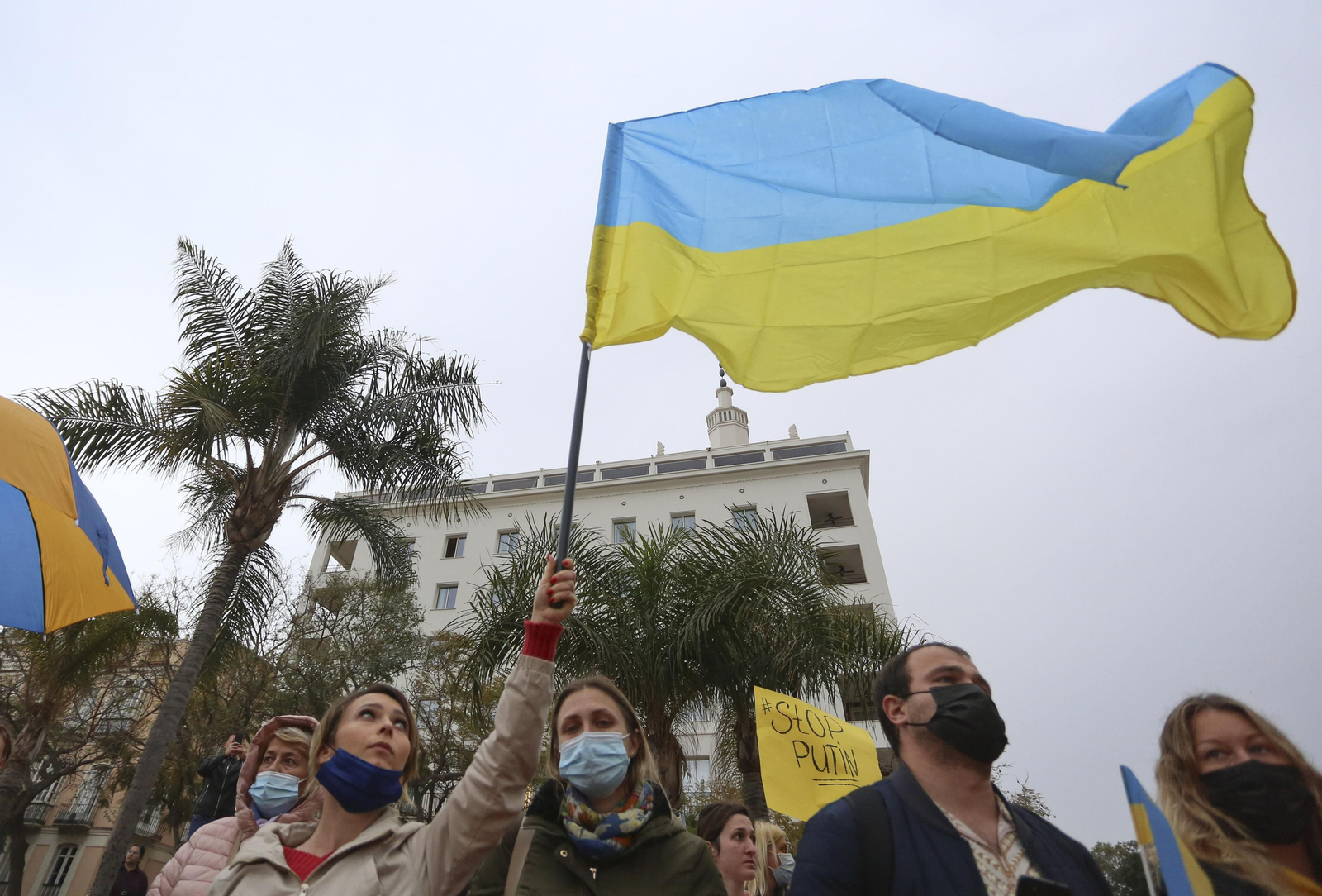 Las fotos de la concentración en Málaga para implorar la paz