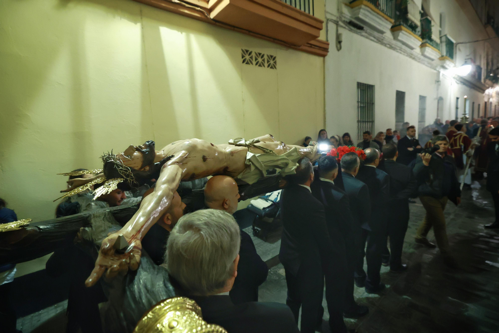 Via crucis de Expiración con su traslado a Beato Diego.