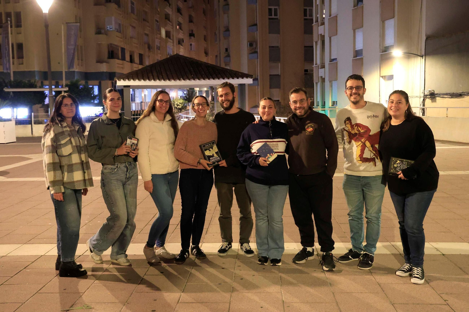 Integrantes el club de lectura del Limbo.