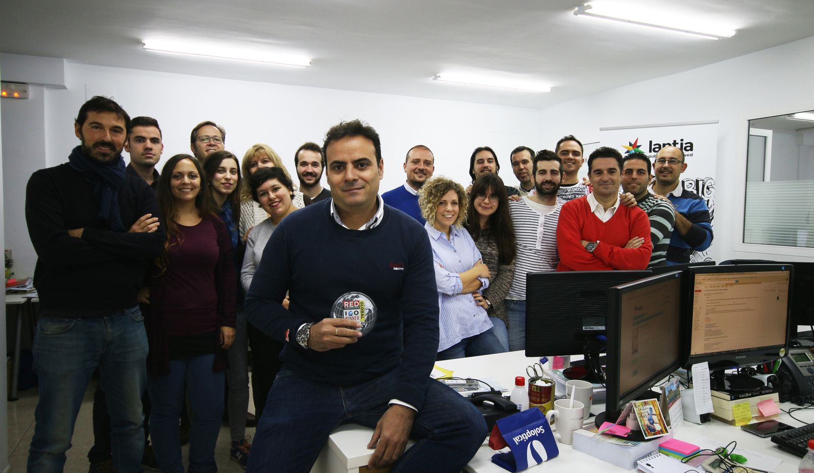 Parte del equipo de Lantia.