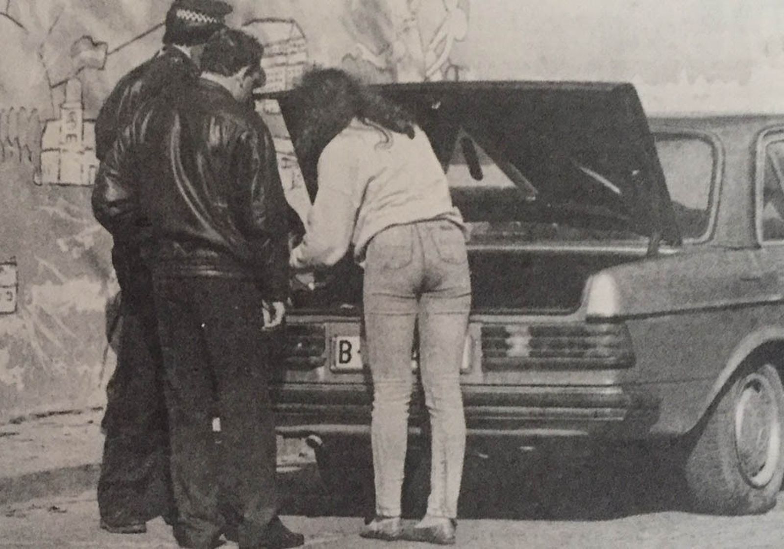 1992 hace 25 añosDos etarras buscados en la provincia