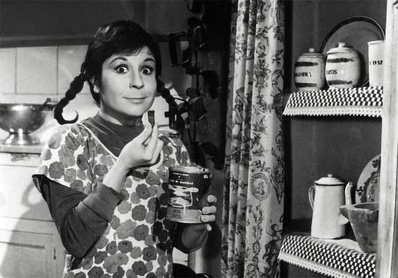 Lina Morgan era, junto a Bárbara Rey, una de las reinas de la cartelera teatral del 20-N.