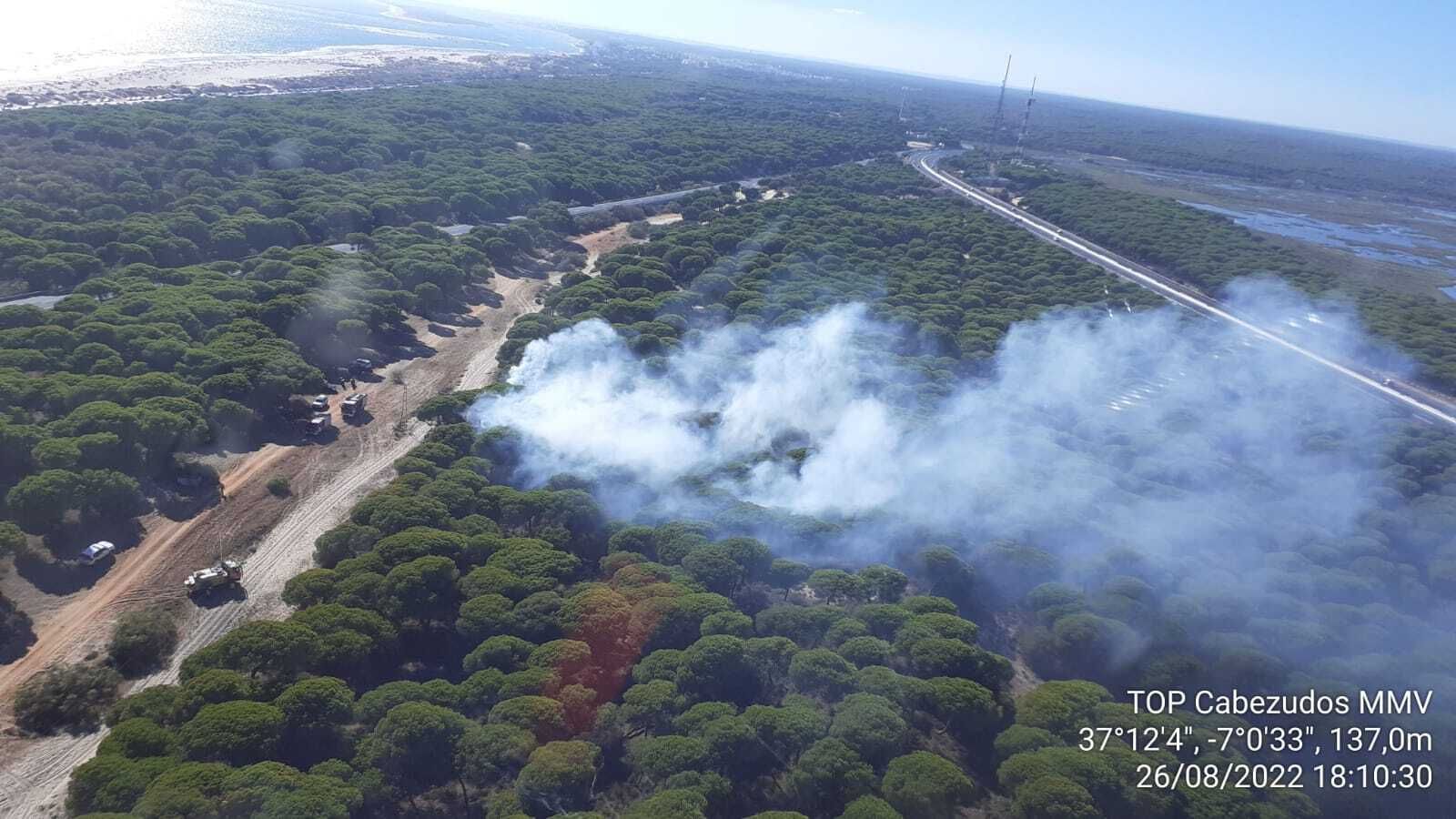 Imagen aérea de la zona afectada por las llamas.